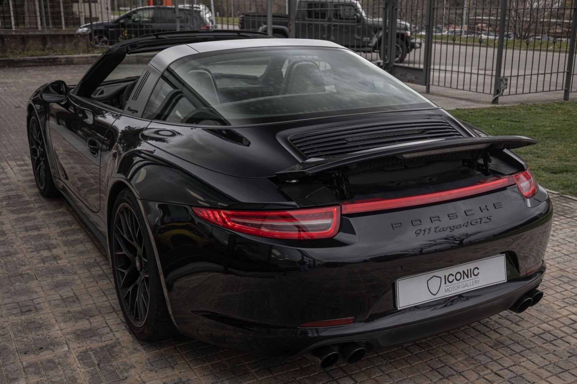 PORSCHE 911 991 TARGA 4 GTS