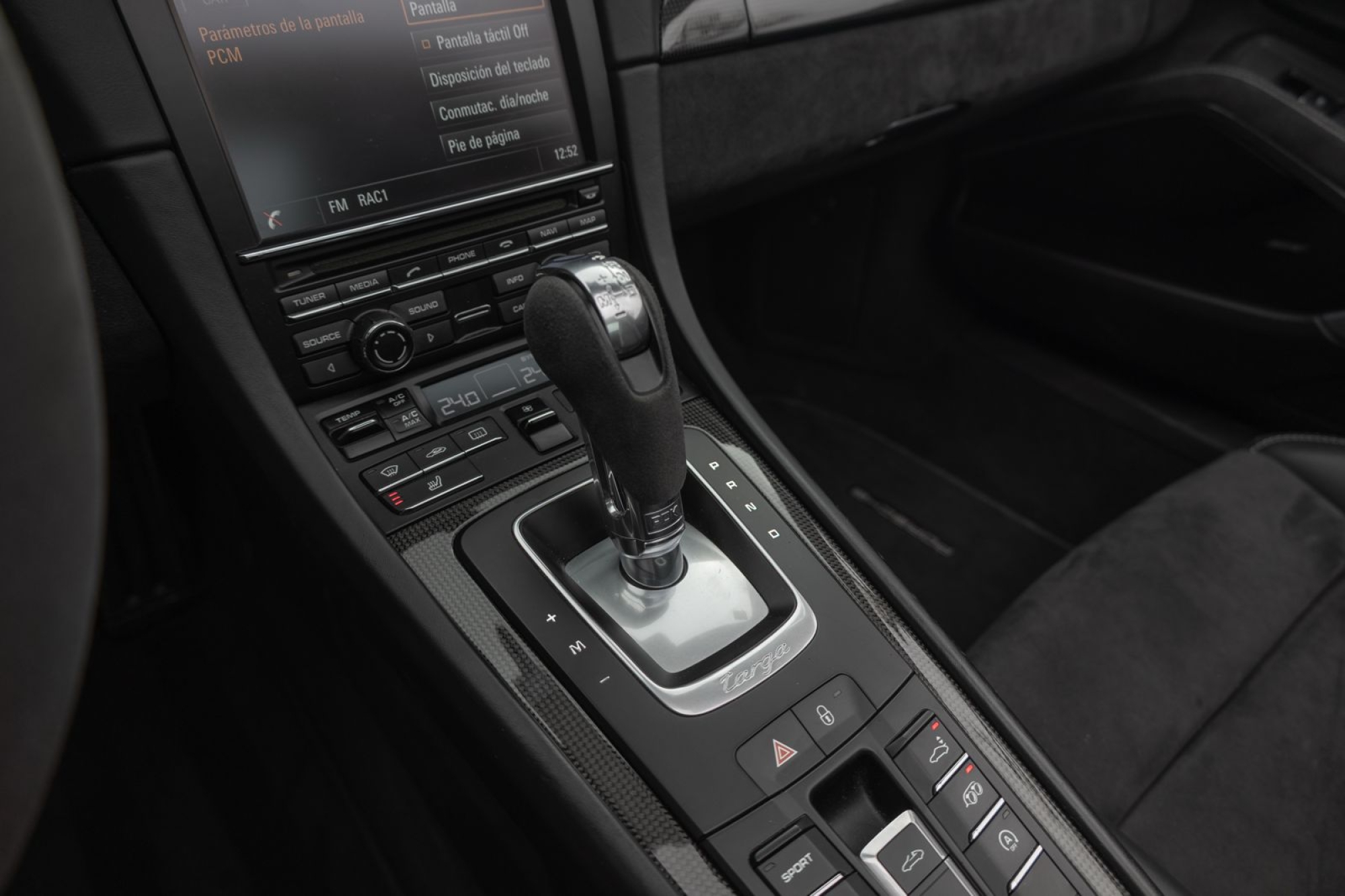 PORSCHE 911 991 TARGA 4 GTS