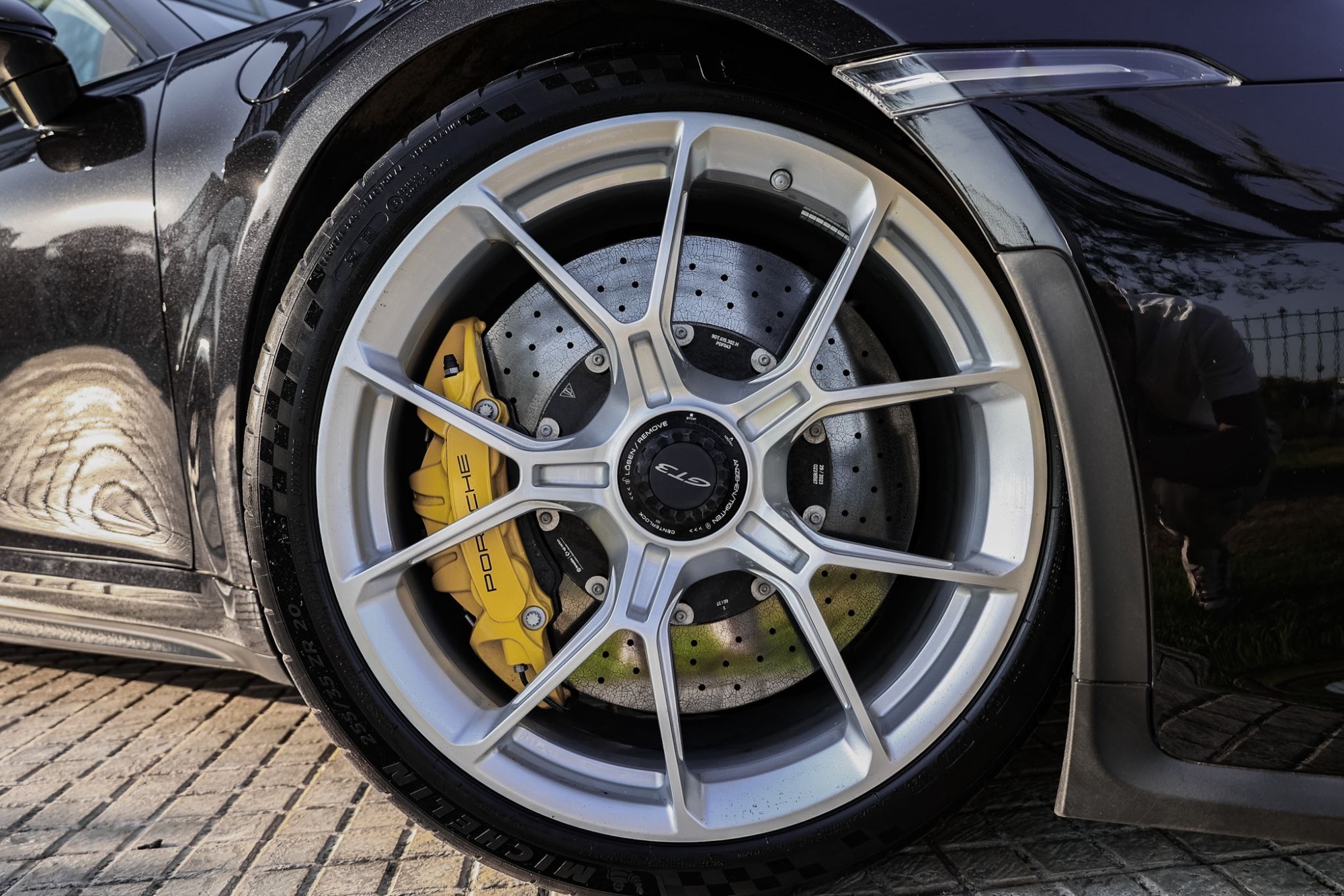 PORSCHE 911 992 GT3
