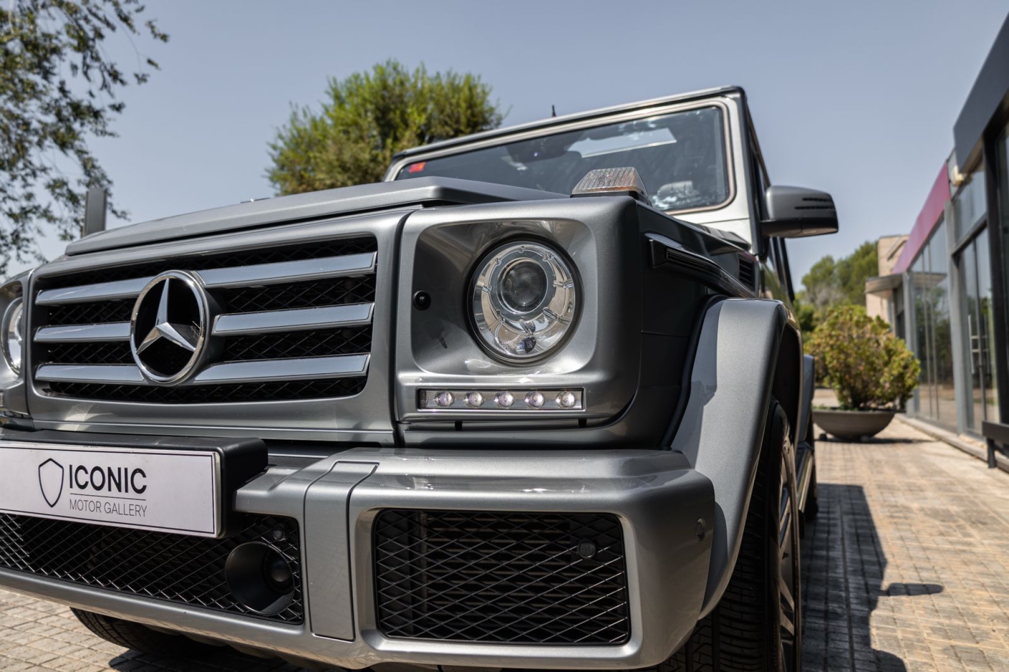 MERCEDES-BENZ G500