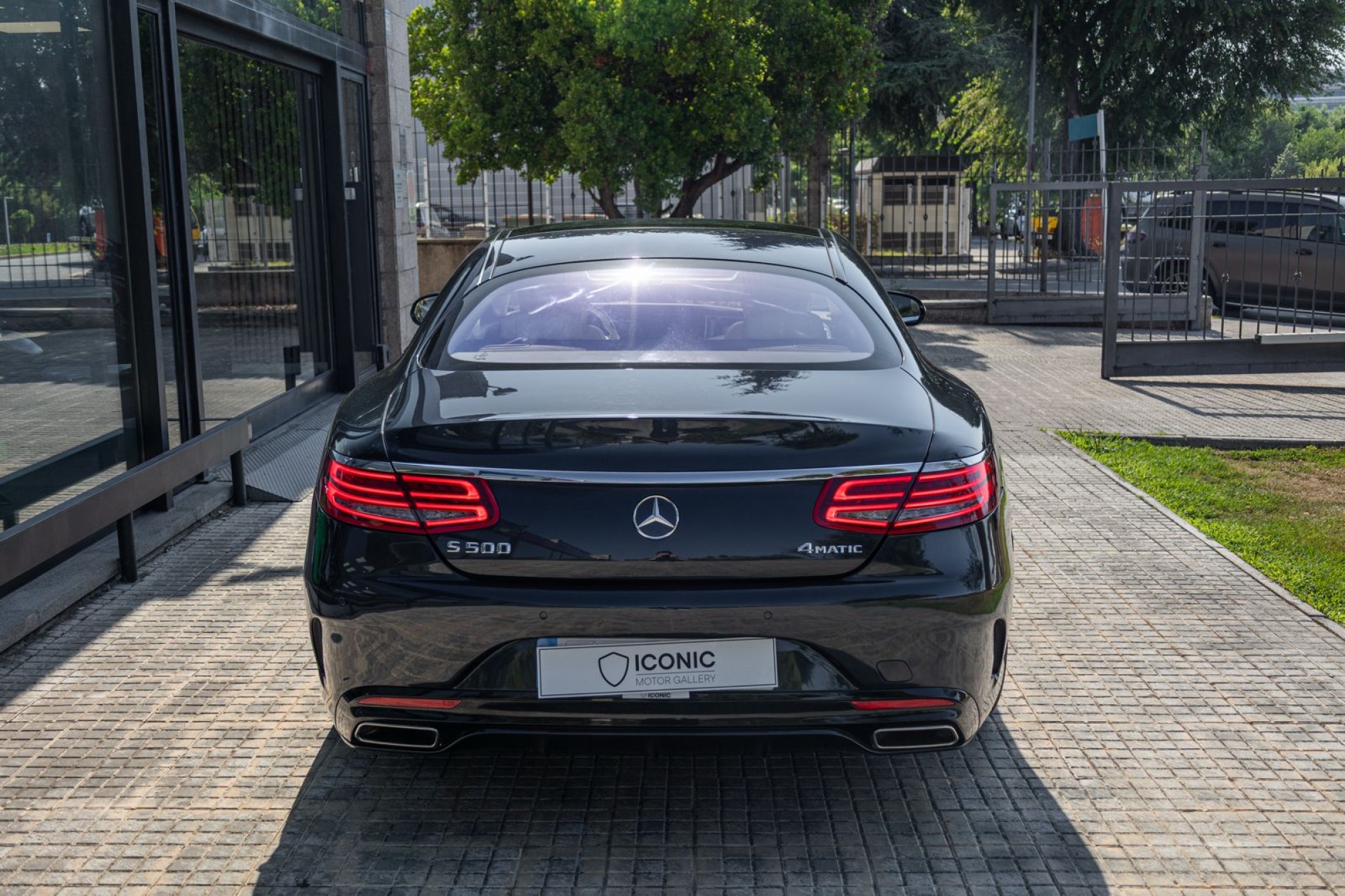 MERCEDES-BENZ S500 4MATIC COUPÉ