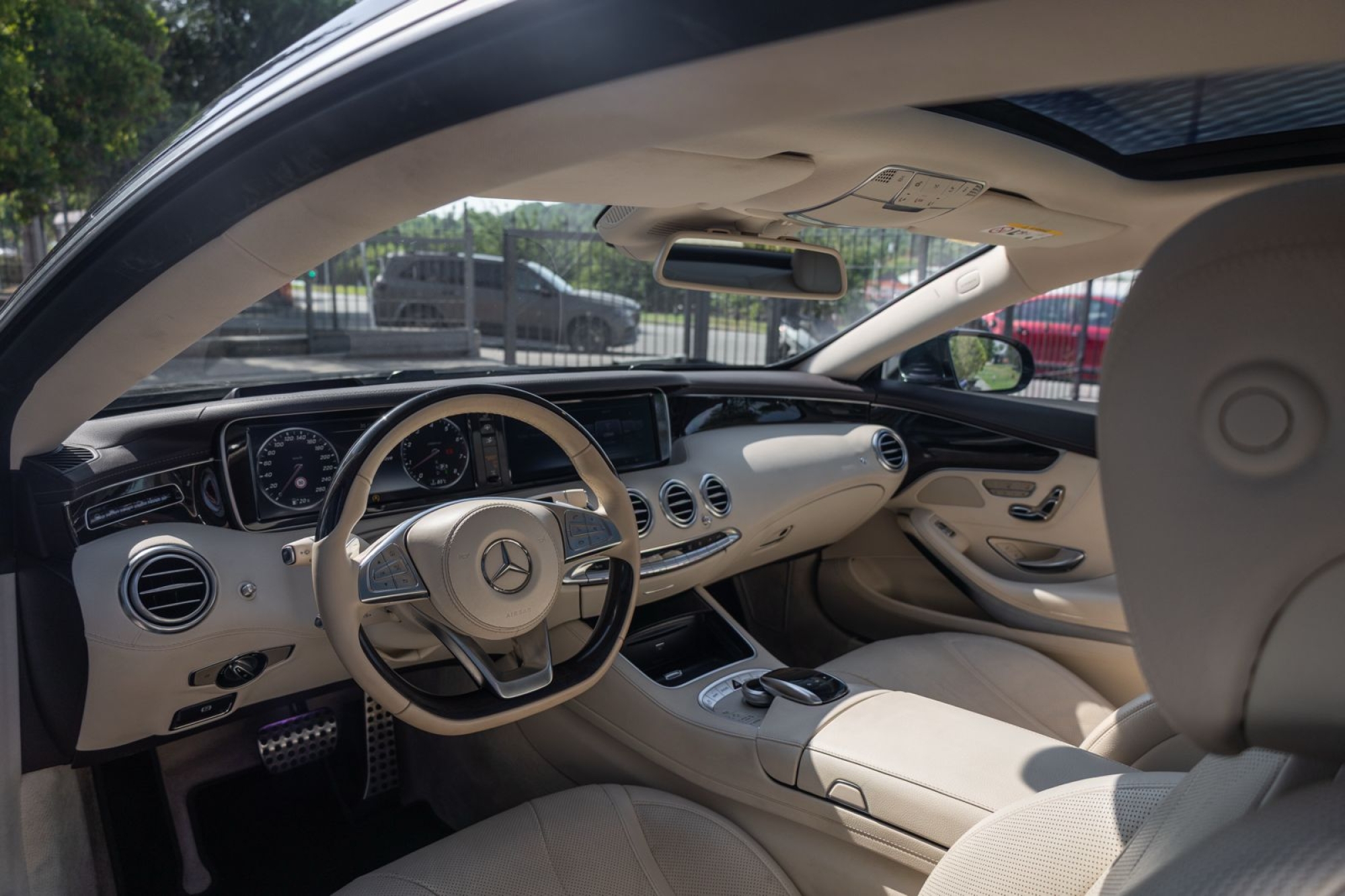 MERCEDES-BENZ S500 4MATIC COUPÉ