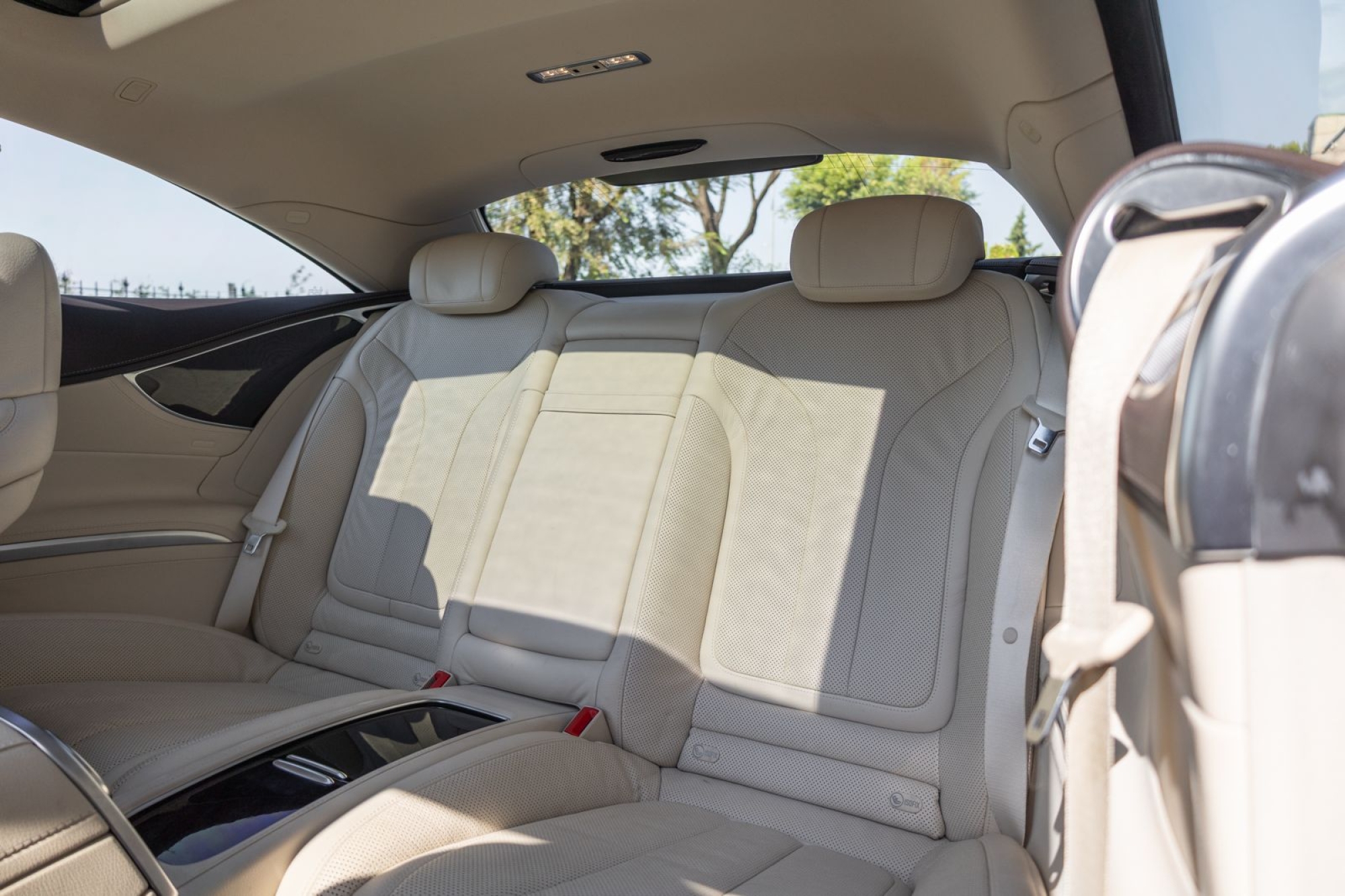 MERCEDES-BENZ S500 4MATIC COUPÉ