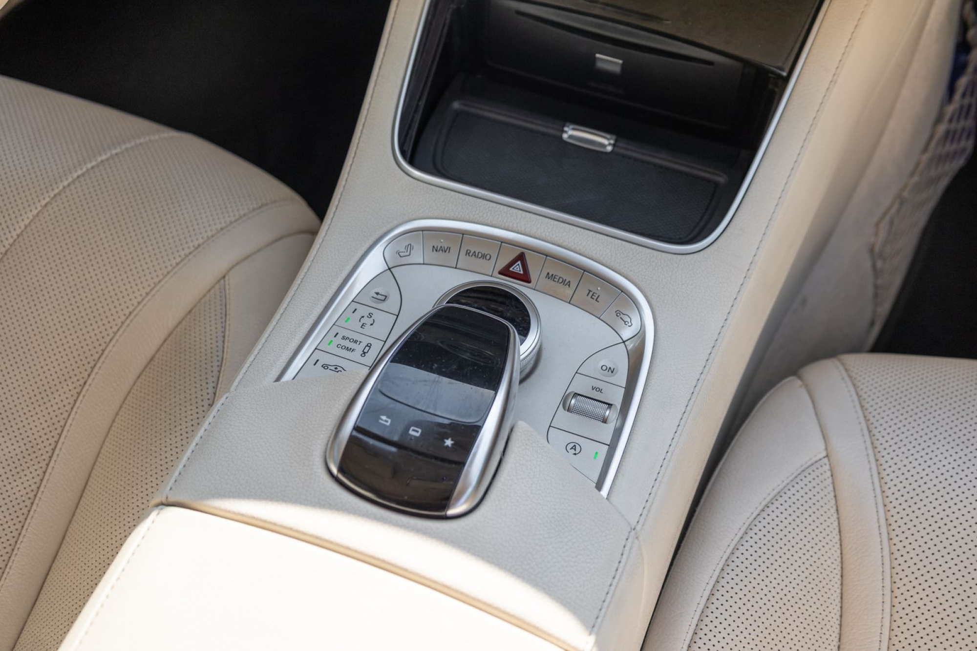 MERCEDES-BENZ S500 4MATIC COUPÉ