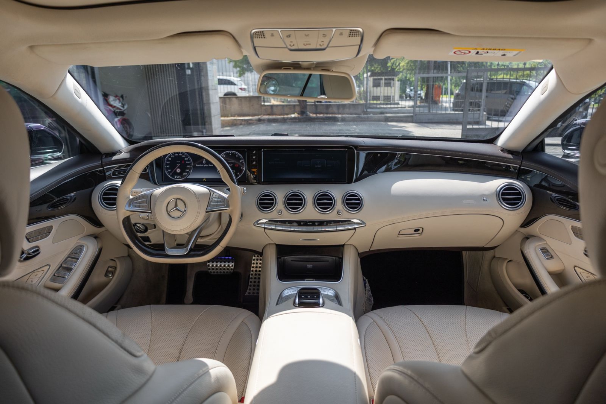 MERCEDES-BENZ S500 4MATIC COUPÉ