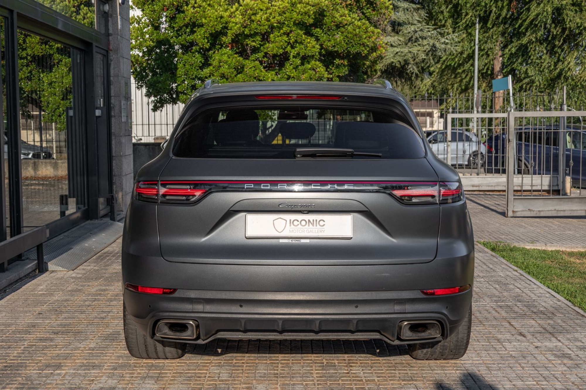 PORSCHE CAYENNE