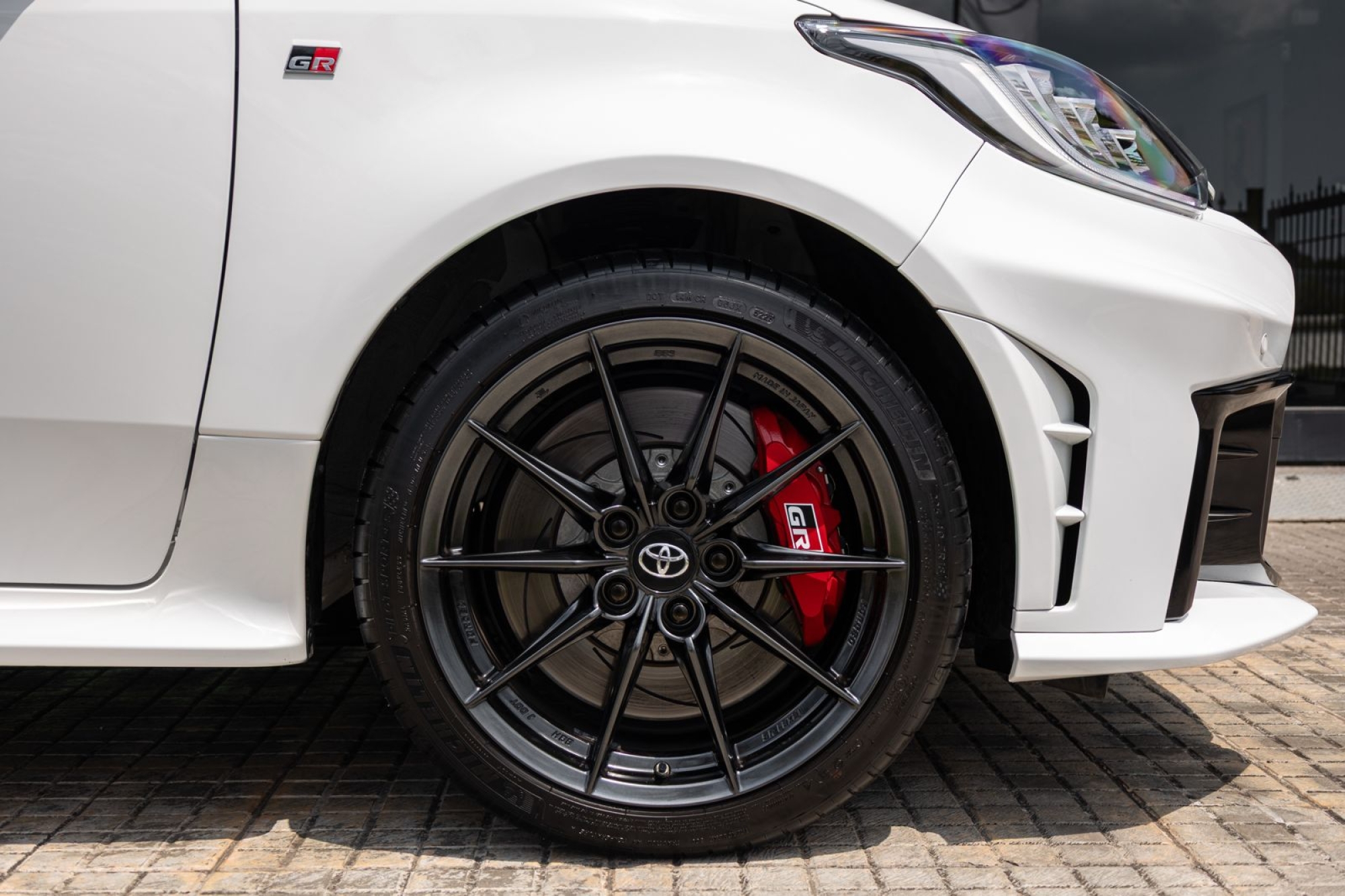 TOYOTA YARIS GR