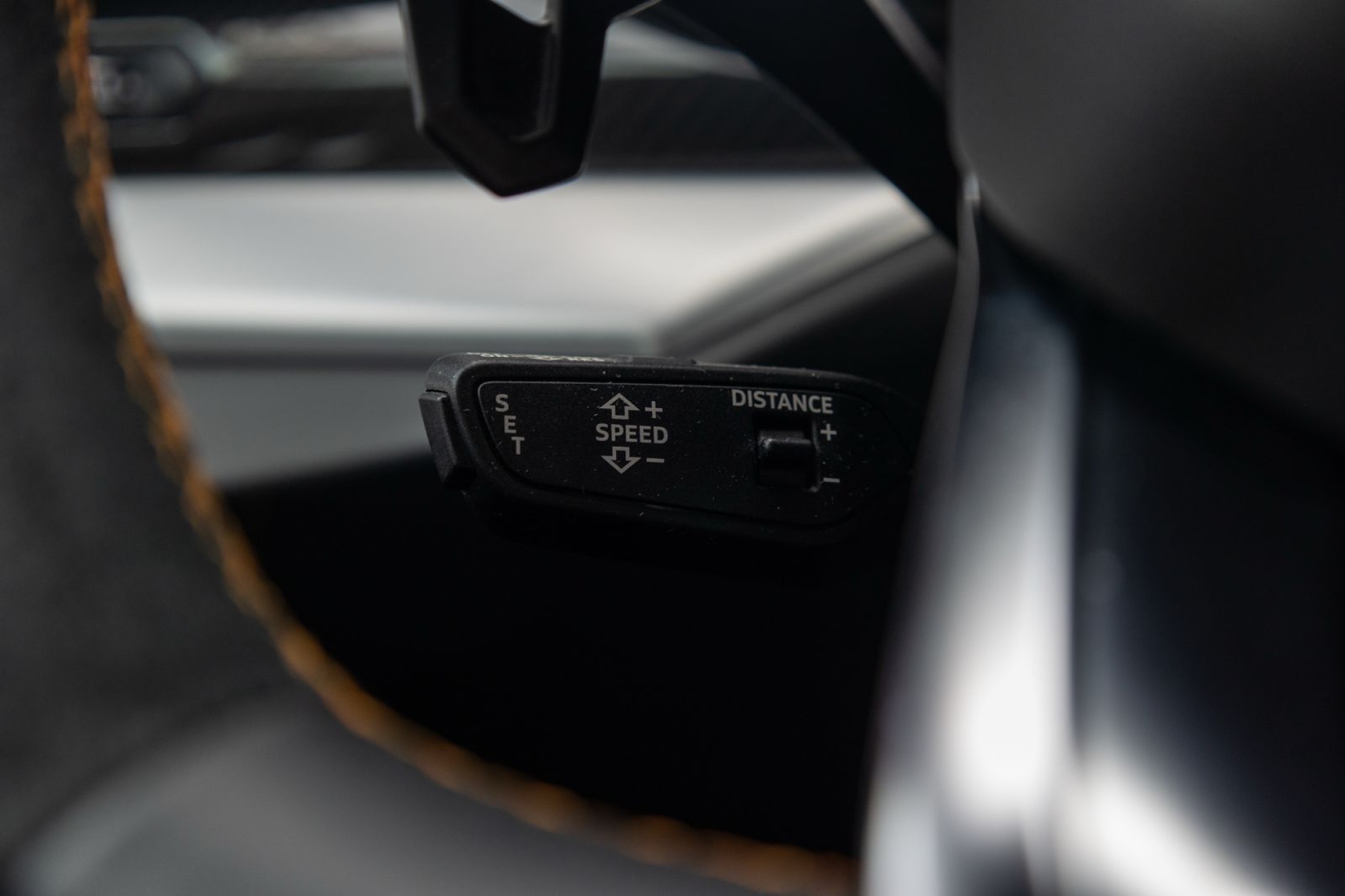 LAMBORGHINI URUS 4.0 V8