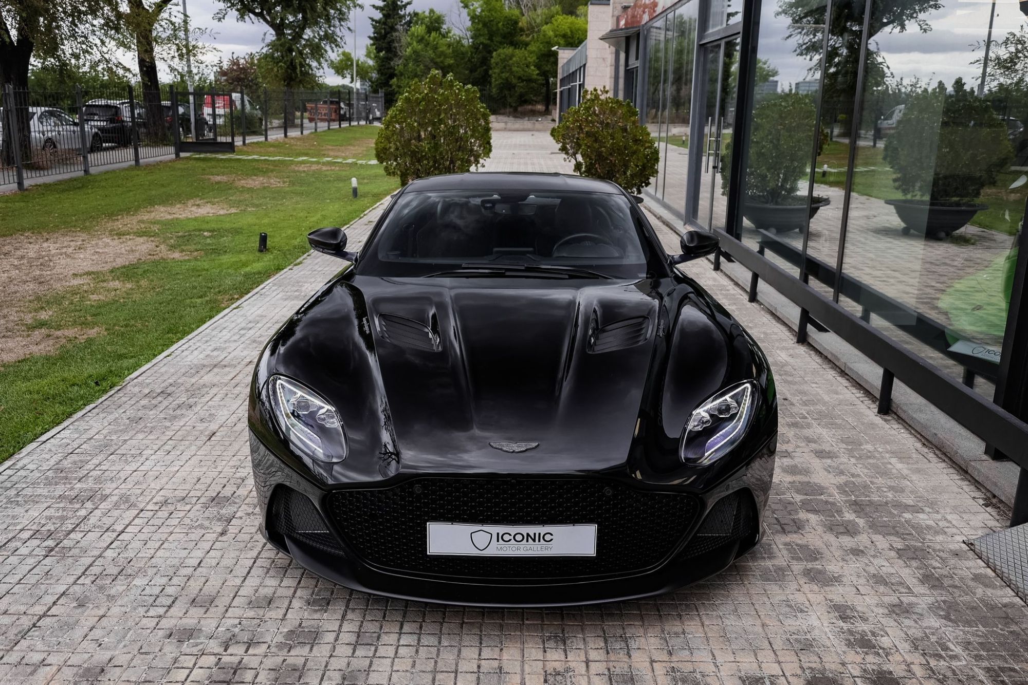 ASTON MARTIN DBS SUPERLEGGERA TAG HEUER EDITION