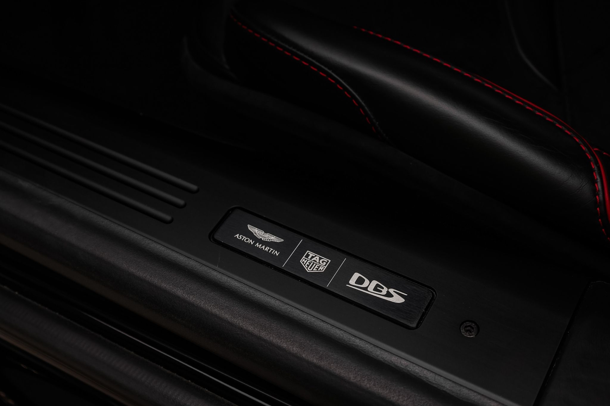 ASTON MARTIN DBS SUPERLEGGERA TAG HEUER EDITION