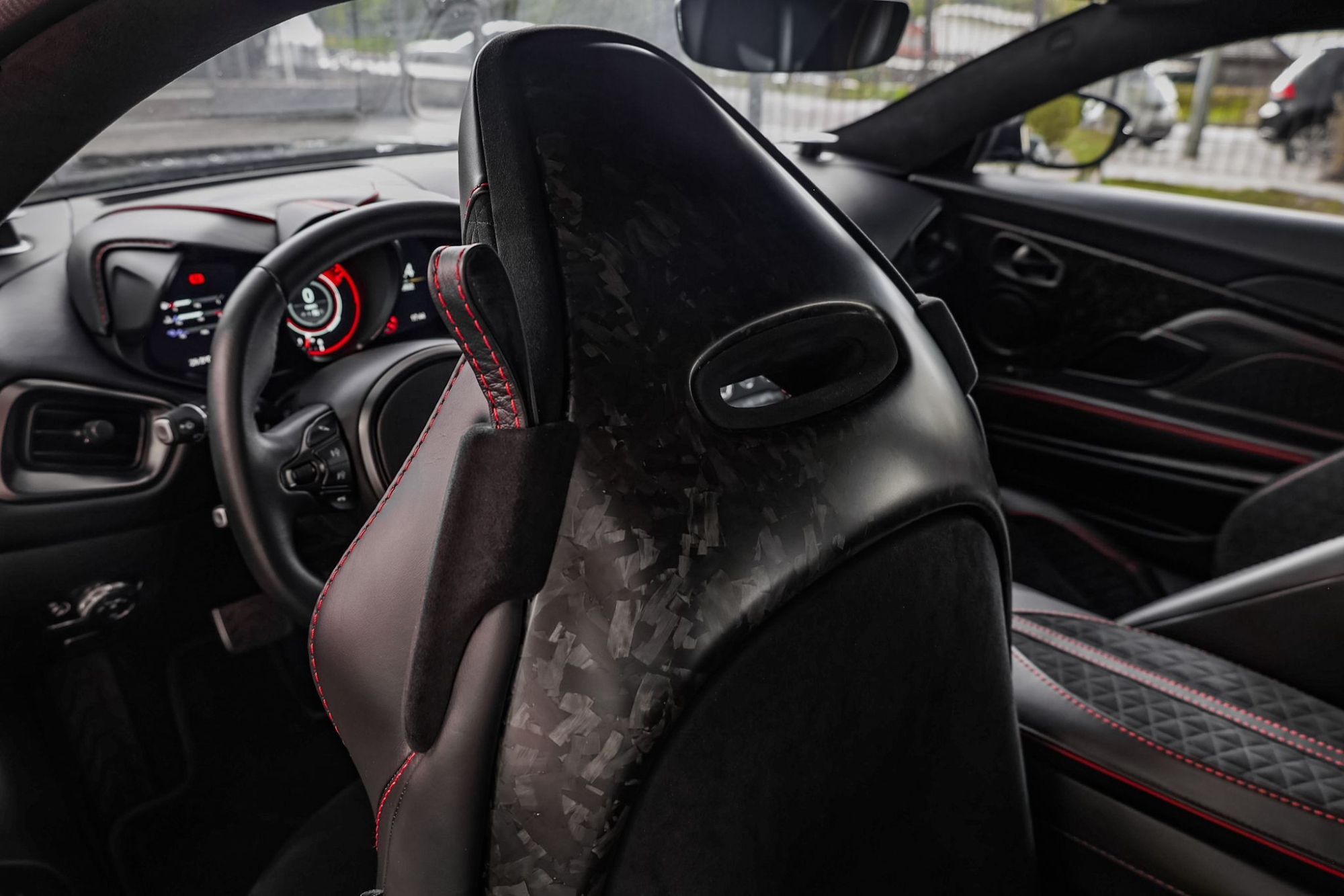 ASTON MARTIN DBS SUPERLEGGERA TAG HEUER EDITION