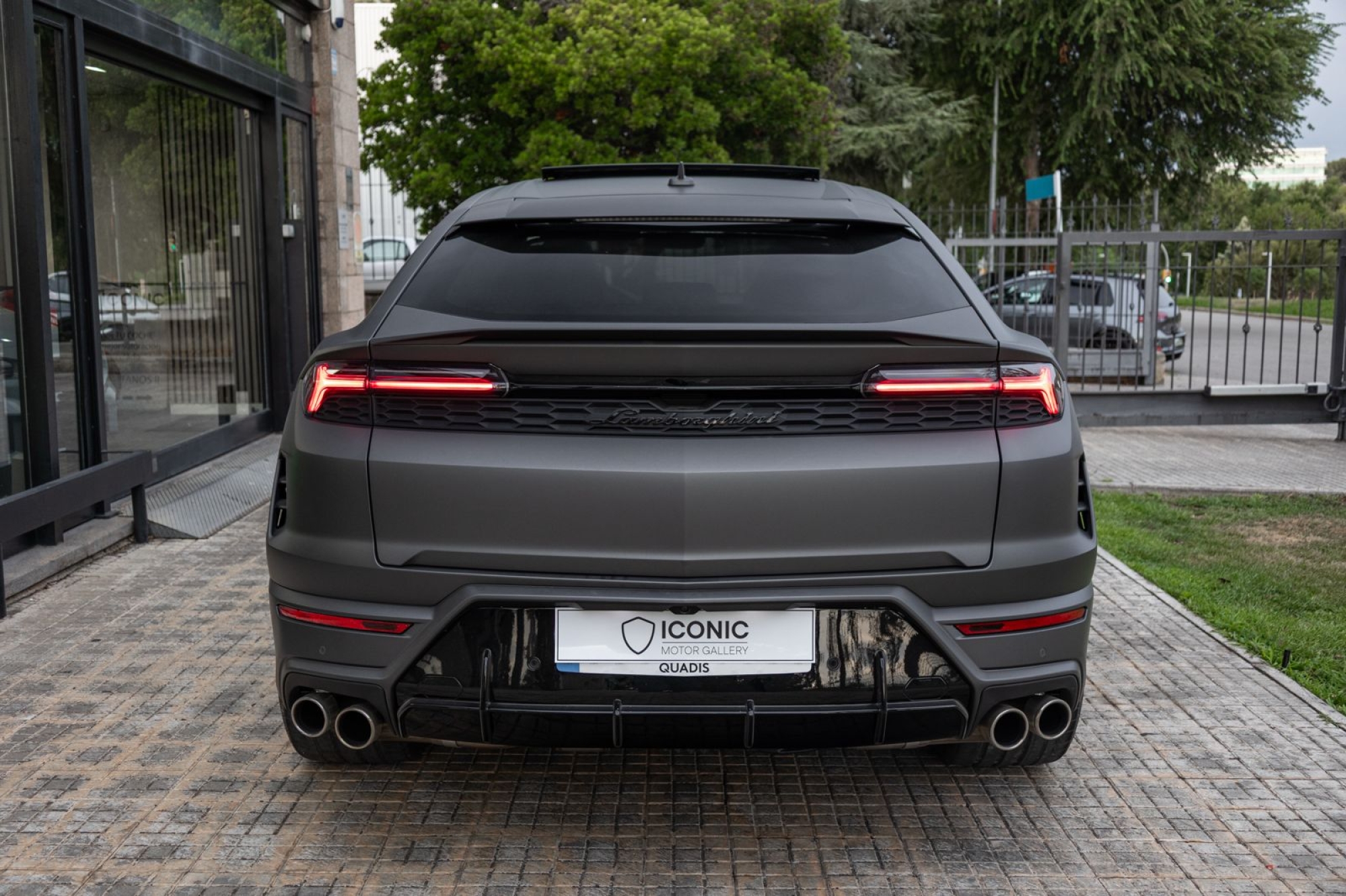 LAMBORGHINI URUS SE