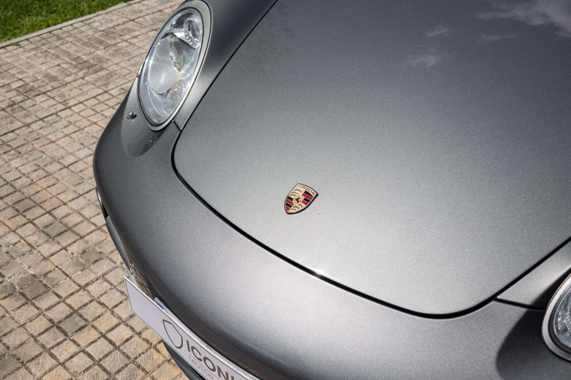 PORSCHE CAYMAN S