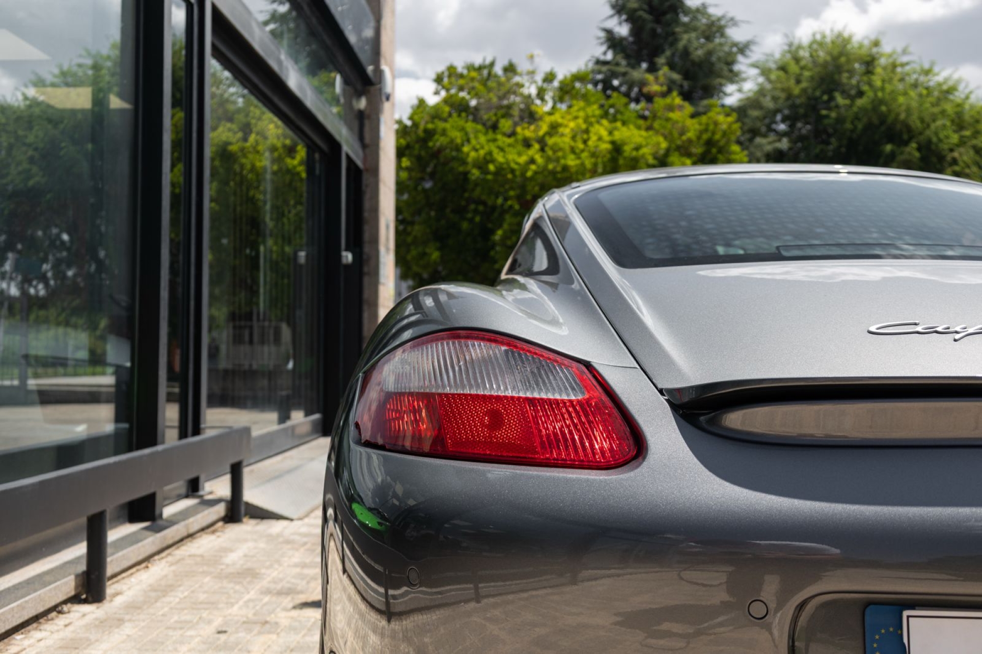 PORSCHE CAYMAN S