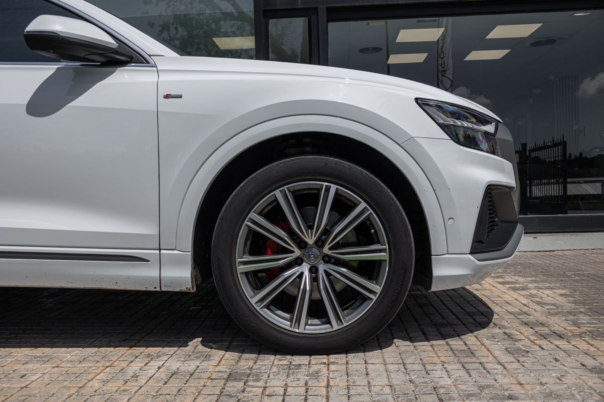 AUDI Q8 50 TDI