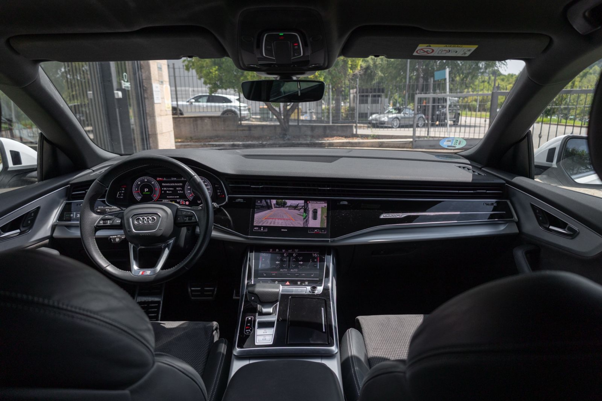 AUDI Q8 50 TDI
