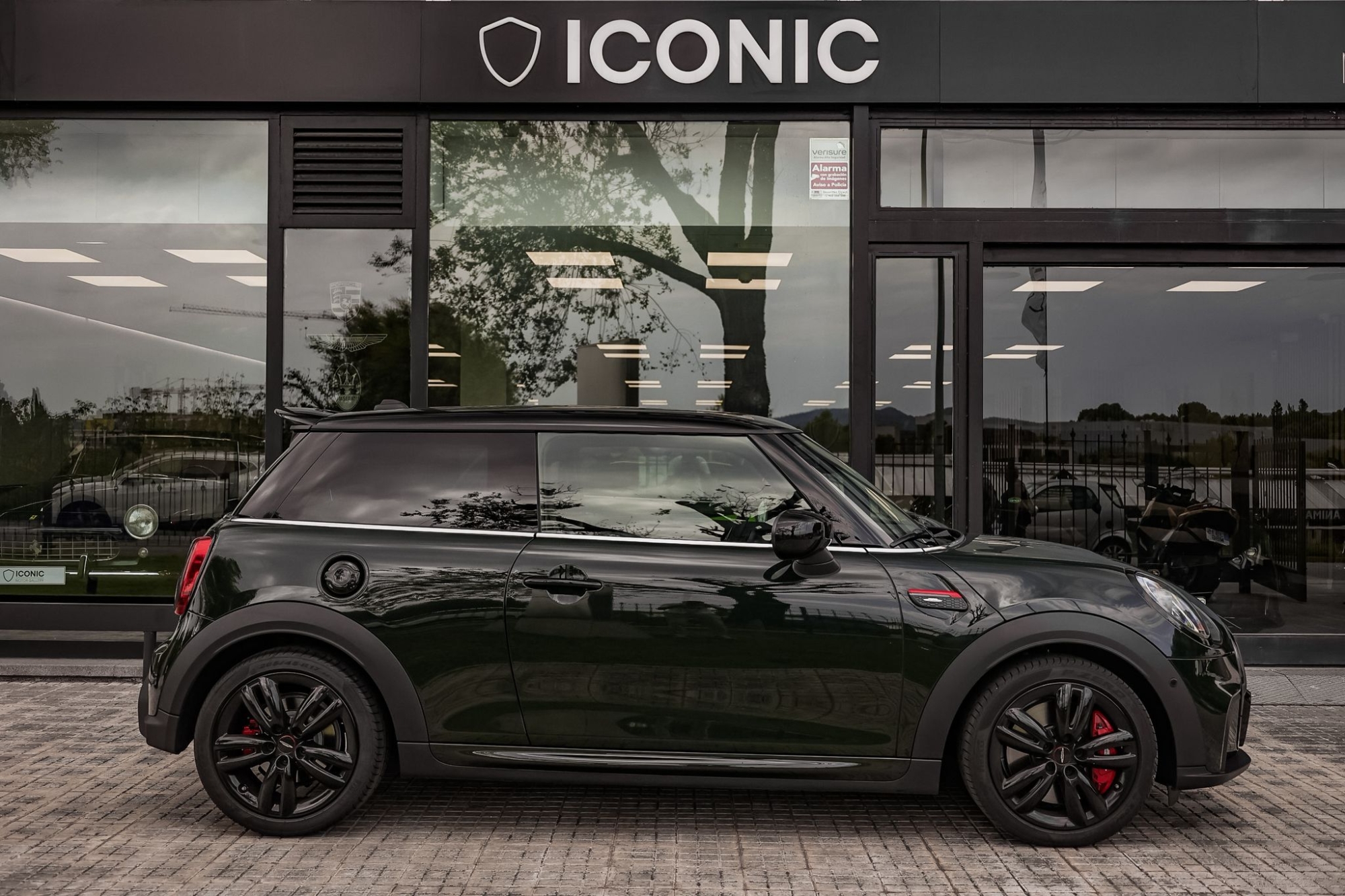 MINI JOHN COOPER WORKS