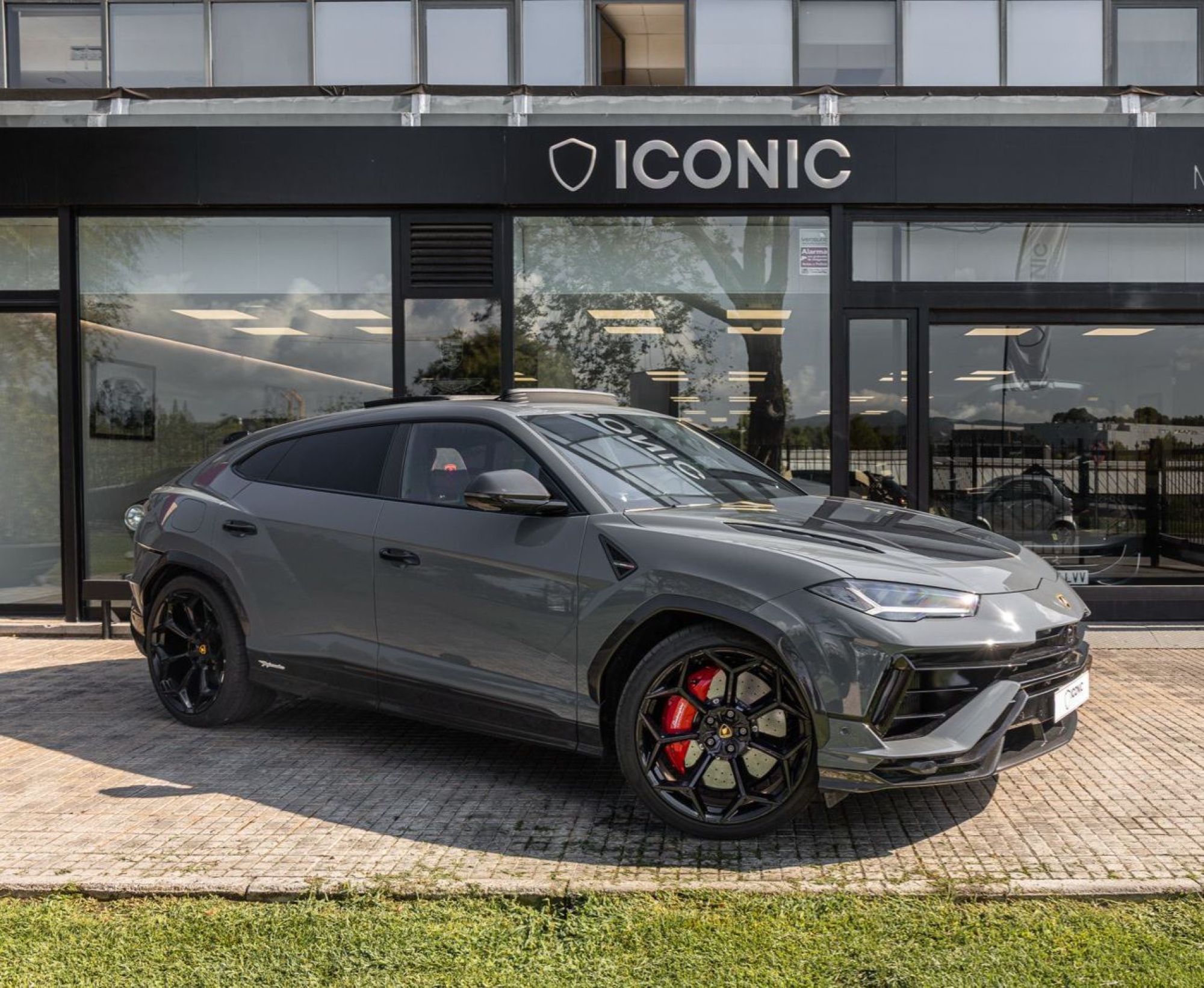 LAMBORGHINI URUS PERFORMANTE