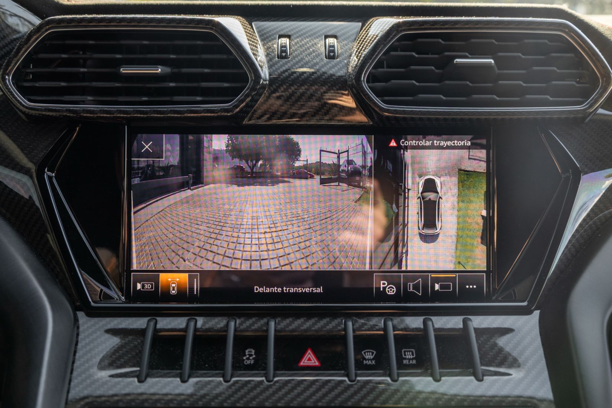 LAMBORGHINI URUS PERFORMANTE