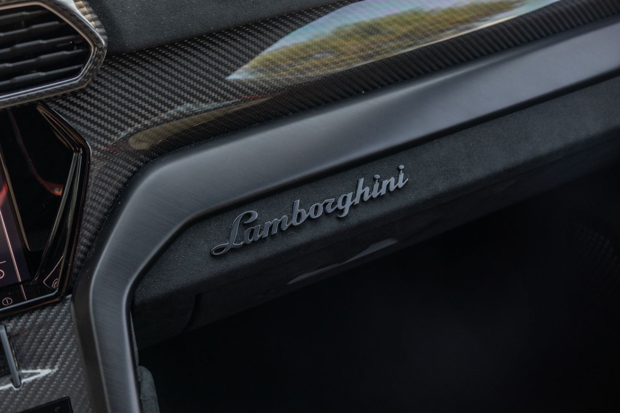 LAMBORGHINI URUS PERFORMANTE