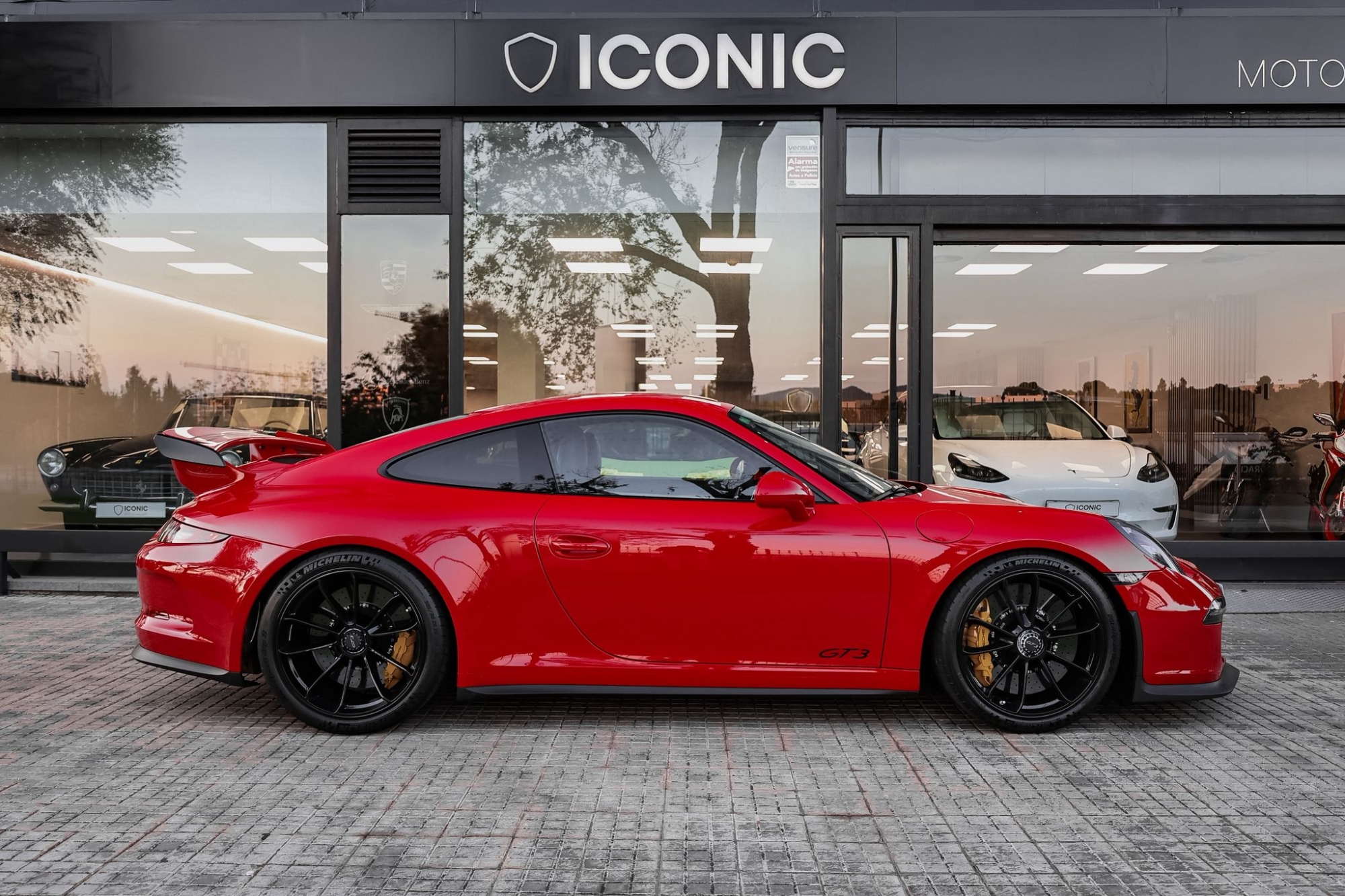 PORSCHE 911 991 GT3