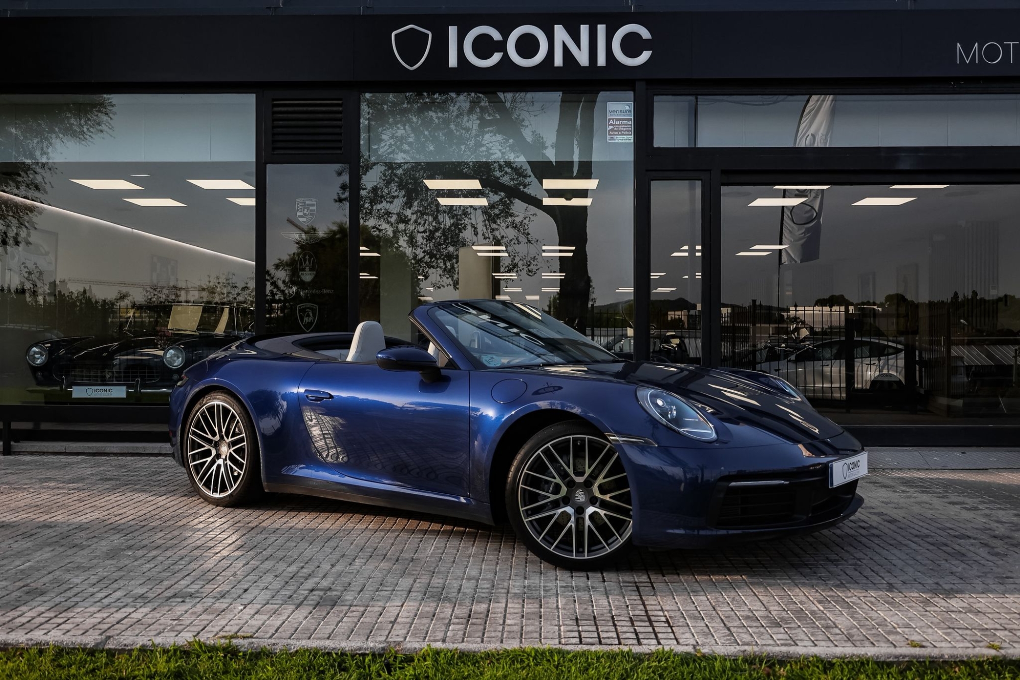 PORSCHE 911 992 CARRERA CABRIO