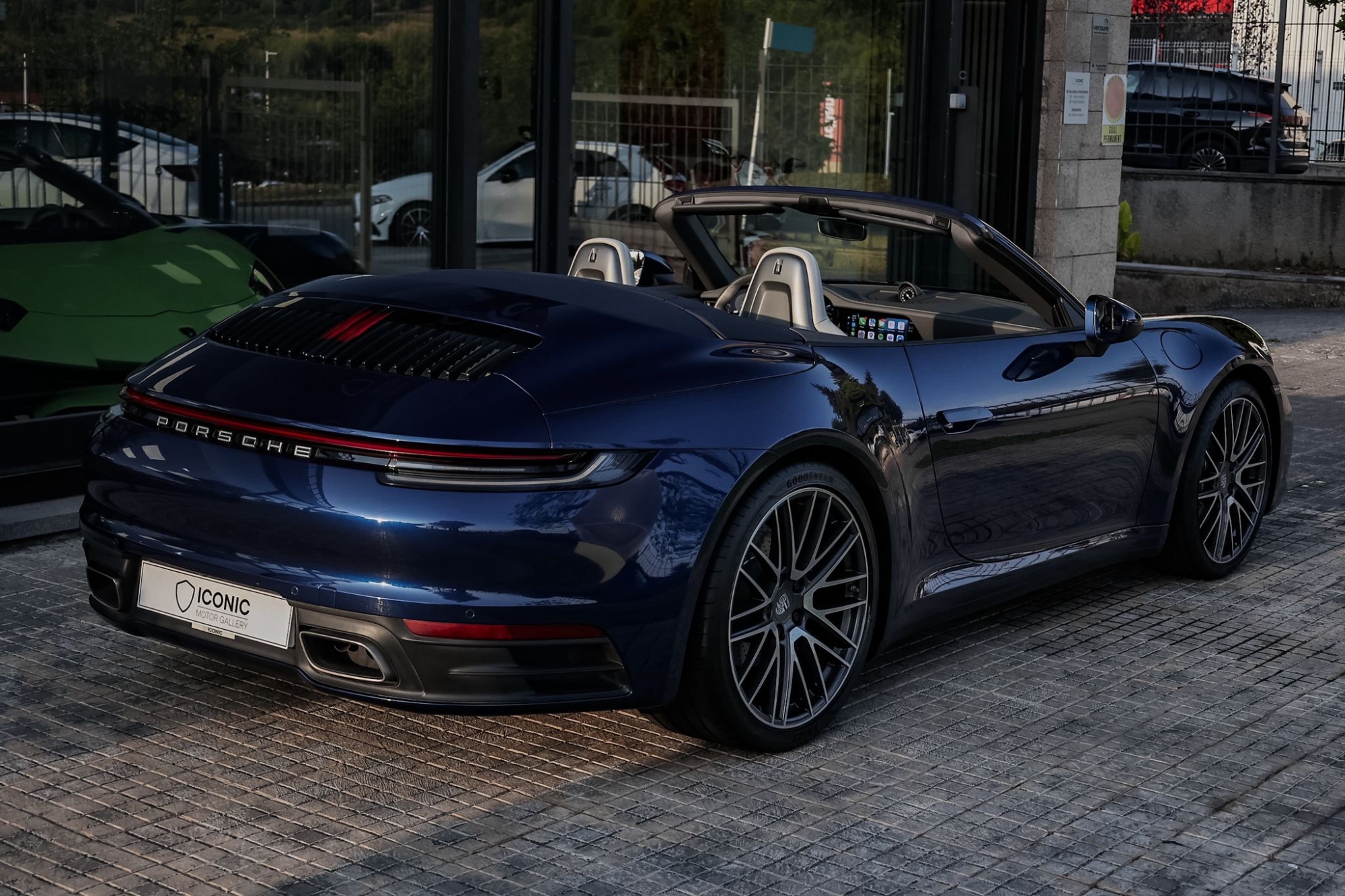 PORSCHE 911 992 CARRERA CABRIO