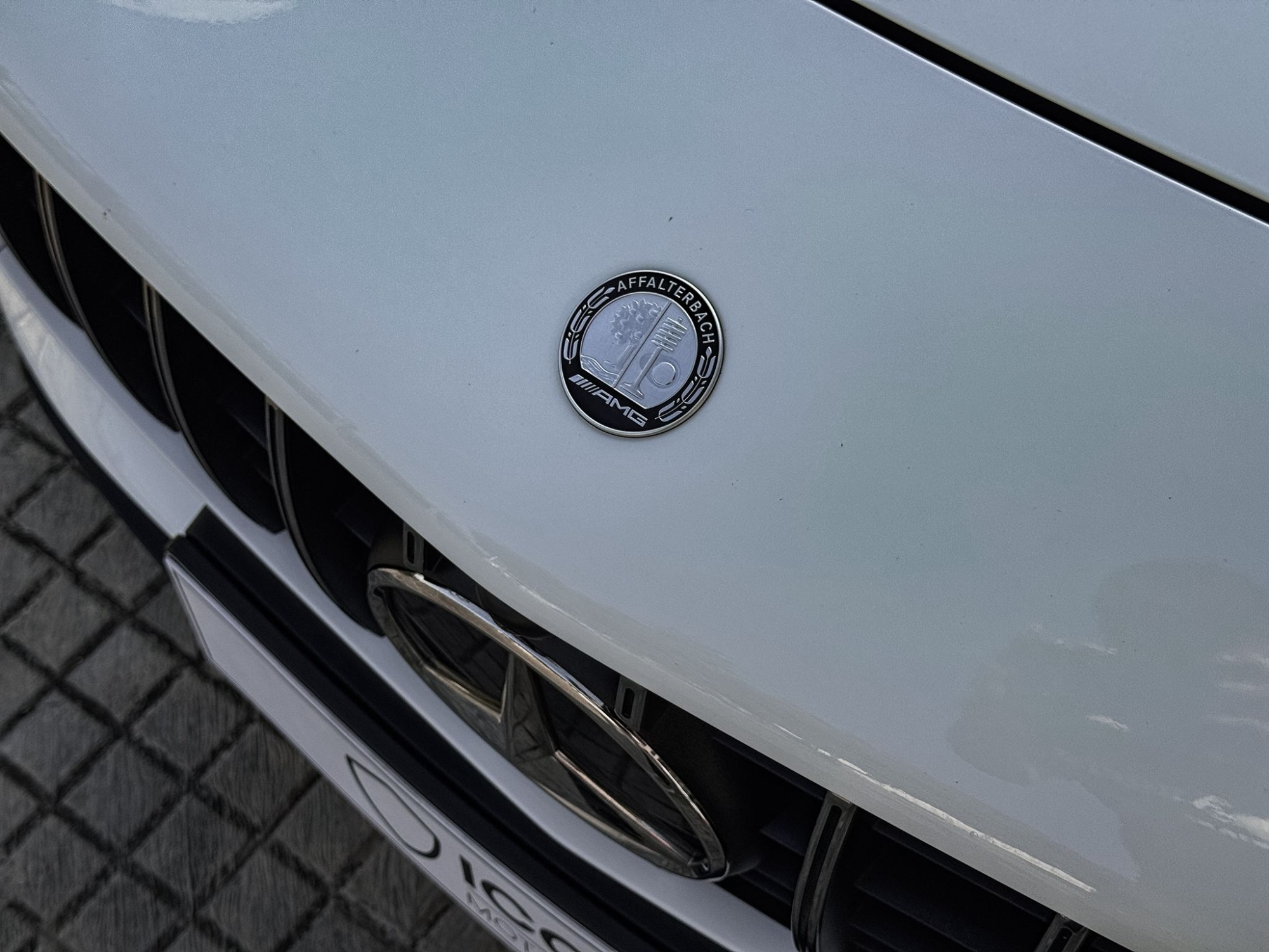 MERCEDES BENZ A35 AMG