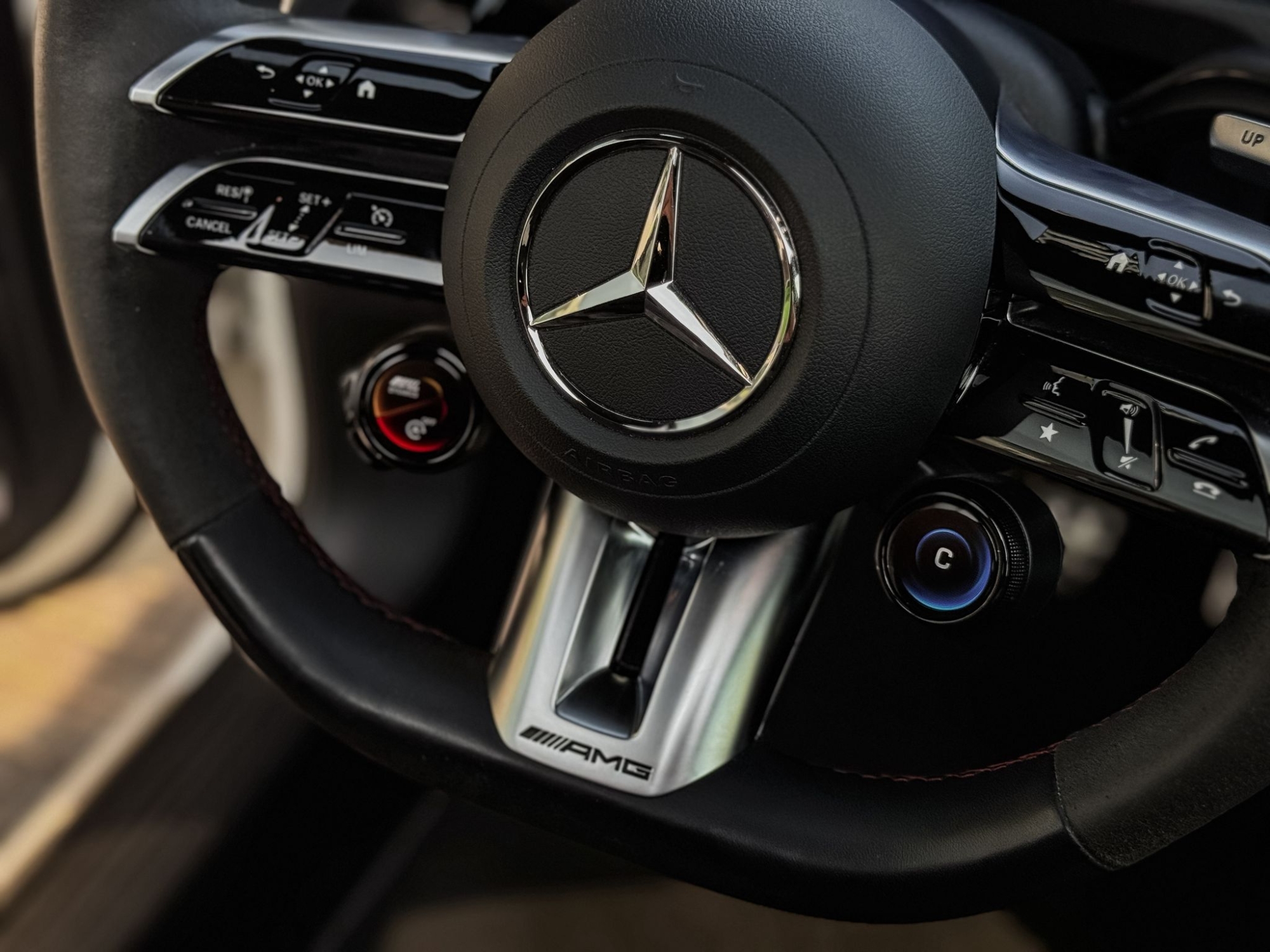 MERCEDES BENZ A35 AMG
