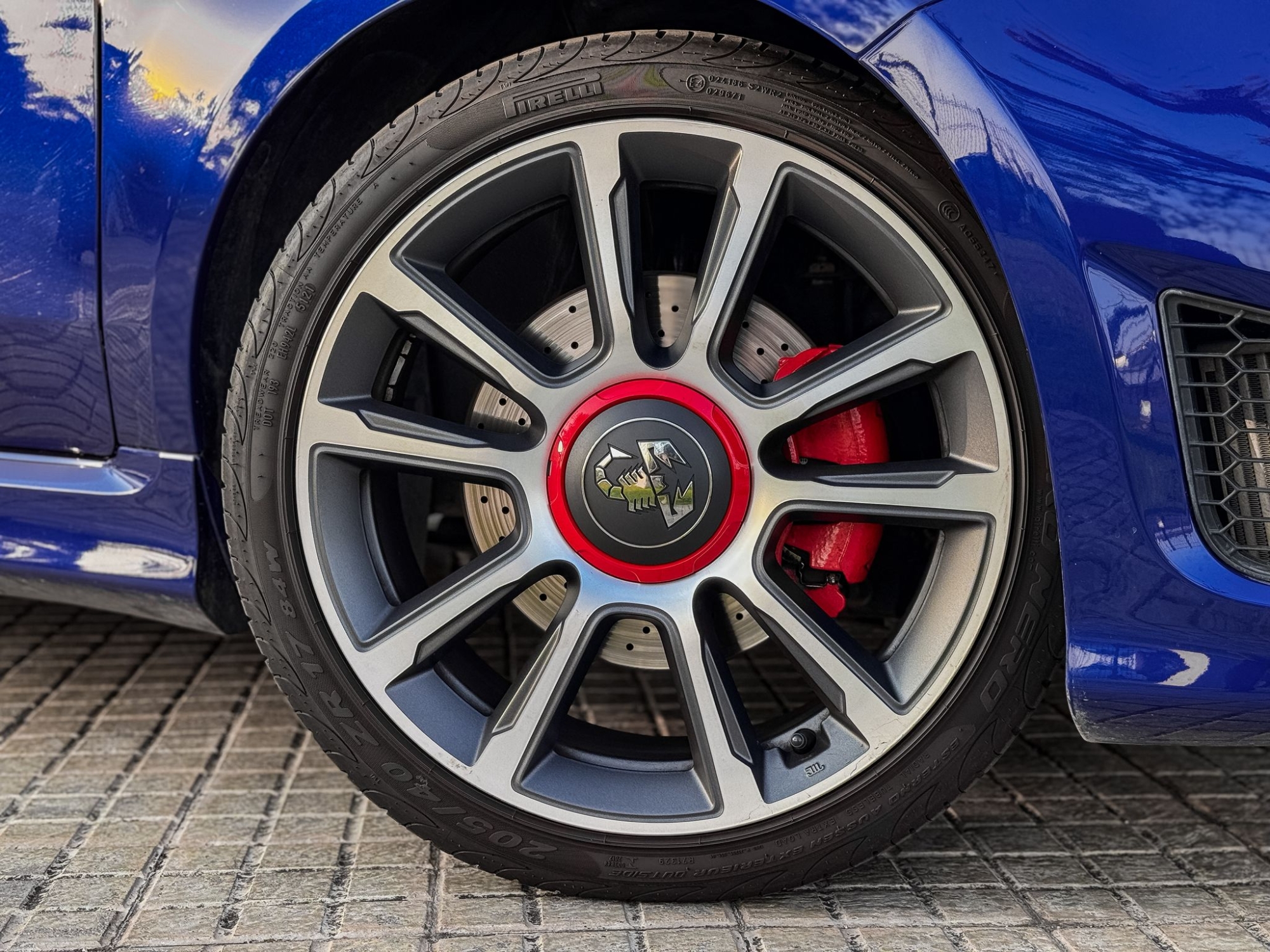 ABARTH 595 TURISMO