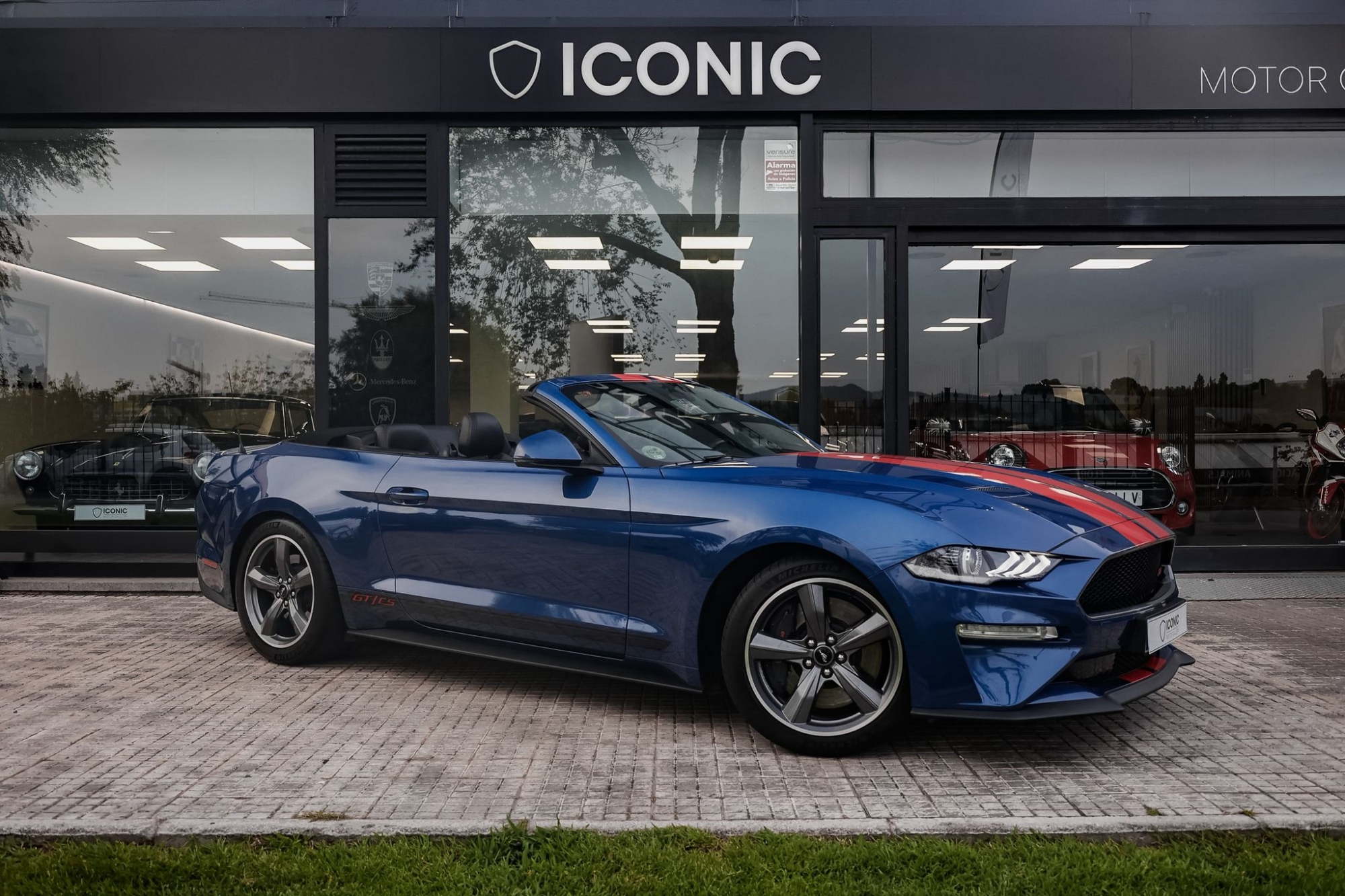 MUSTANG GT CS CALIFORNIA SPECIAL EDITION