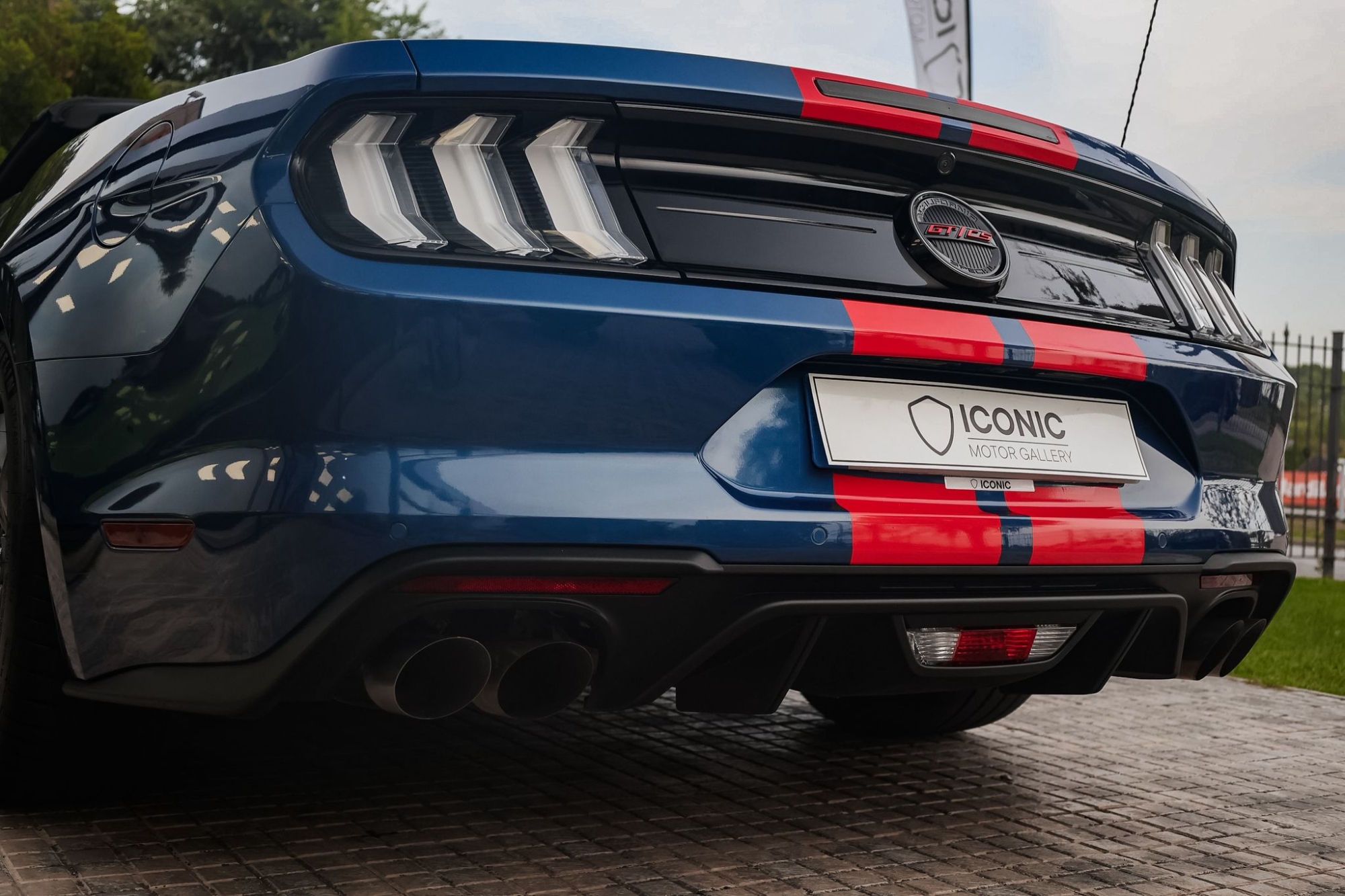 MUSTANG GT CS CALIFORNIA SPECIAL EDITION