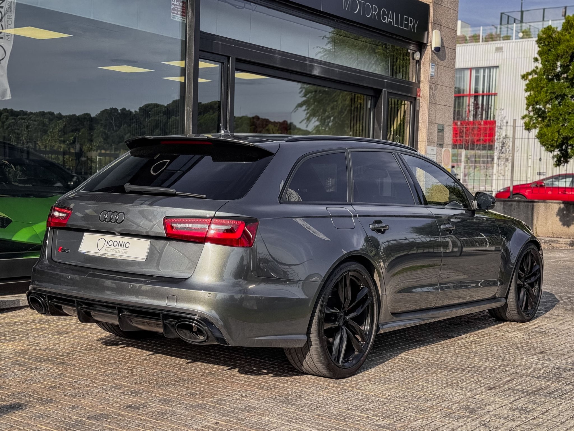 AUDI RS6 