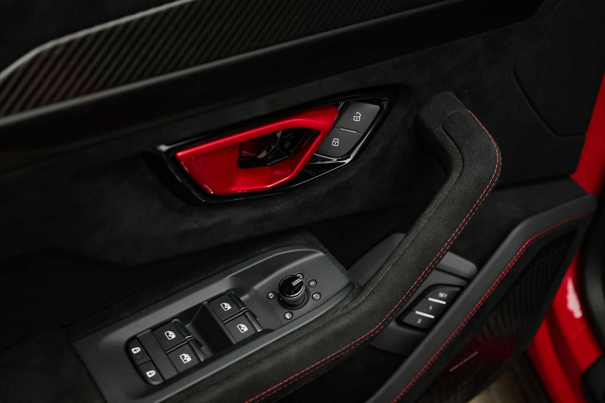 LAMBORGHINI URUS PERFORMANTE