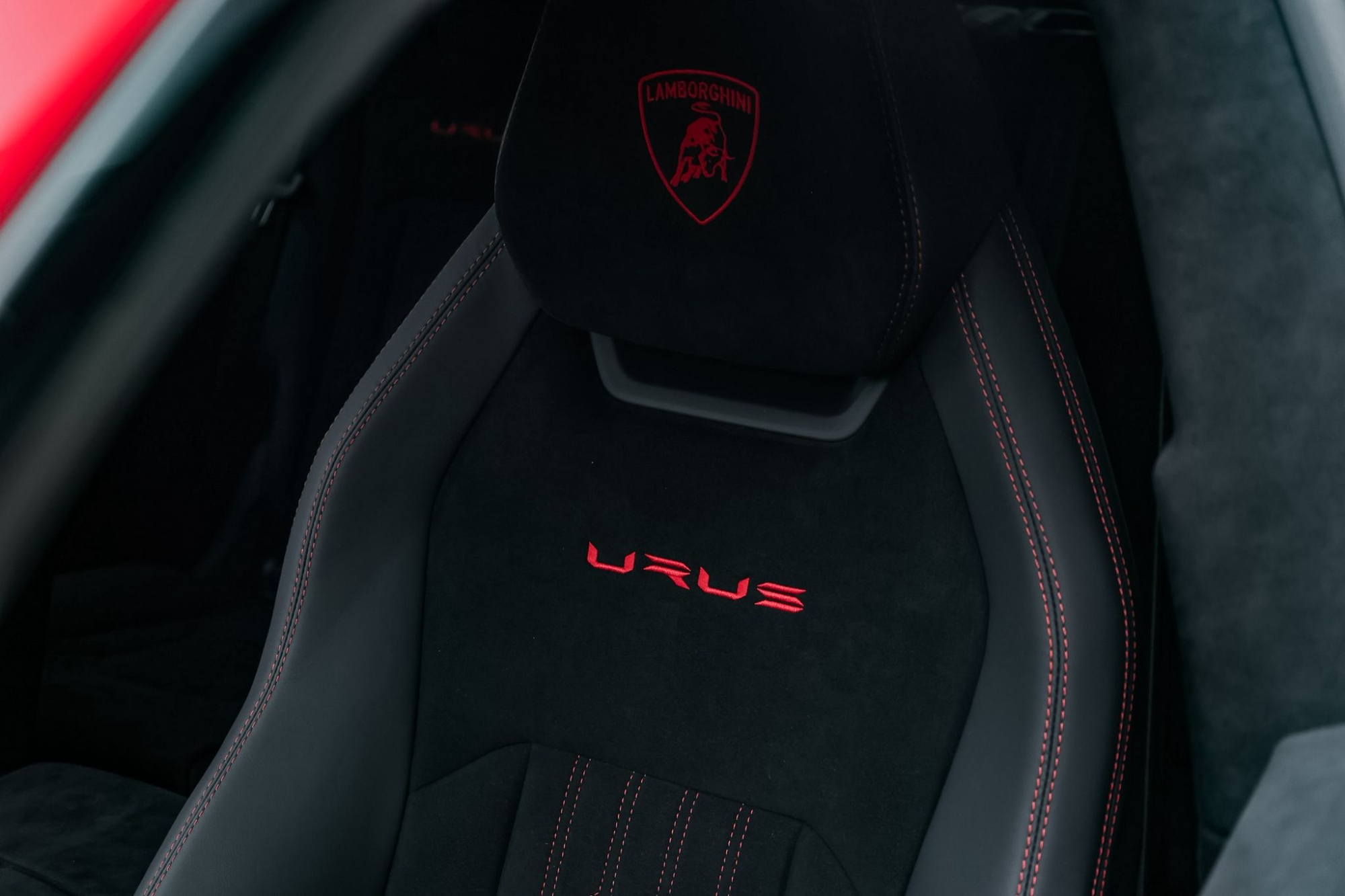 LAMBORGHINI URUS PERFORMANTE