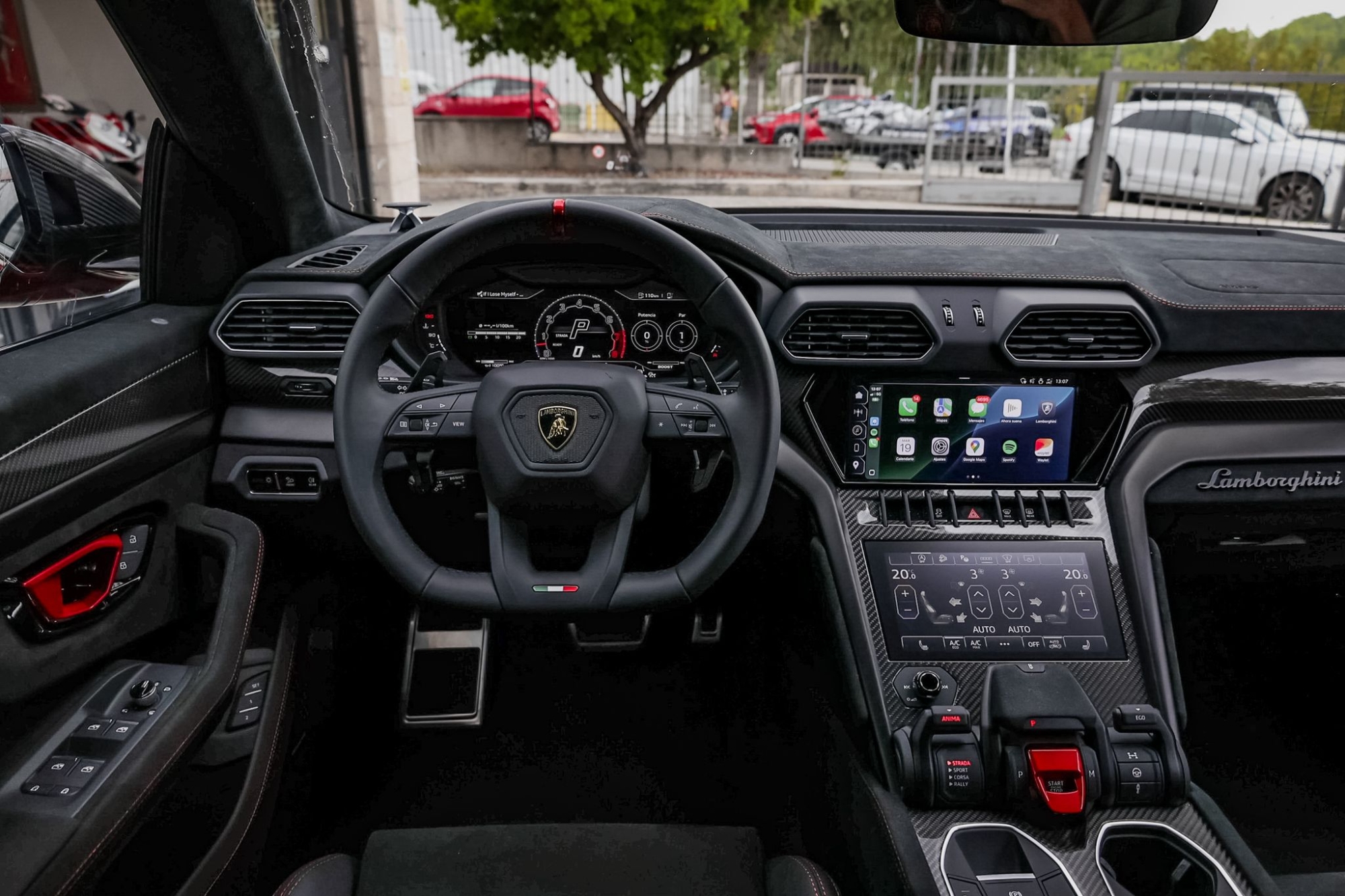 LAMBORGHINI URUS PERFORMANTE