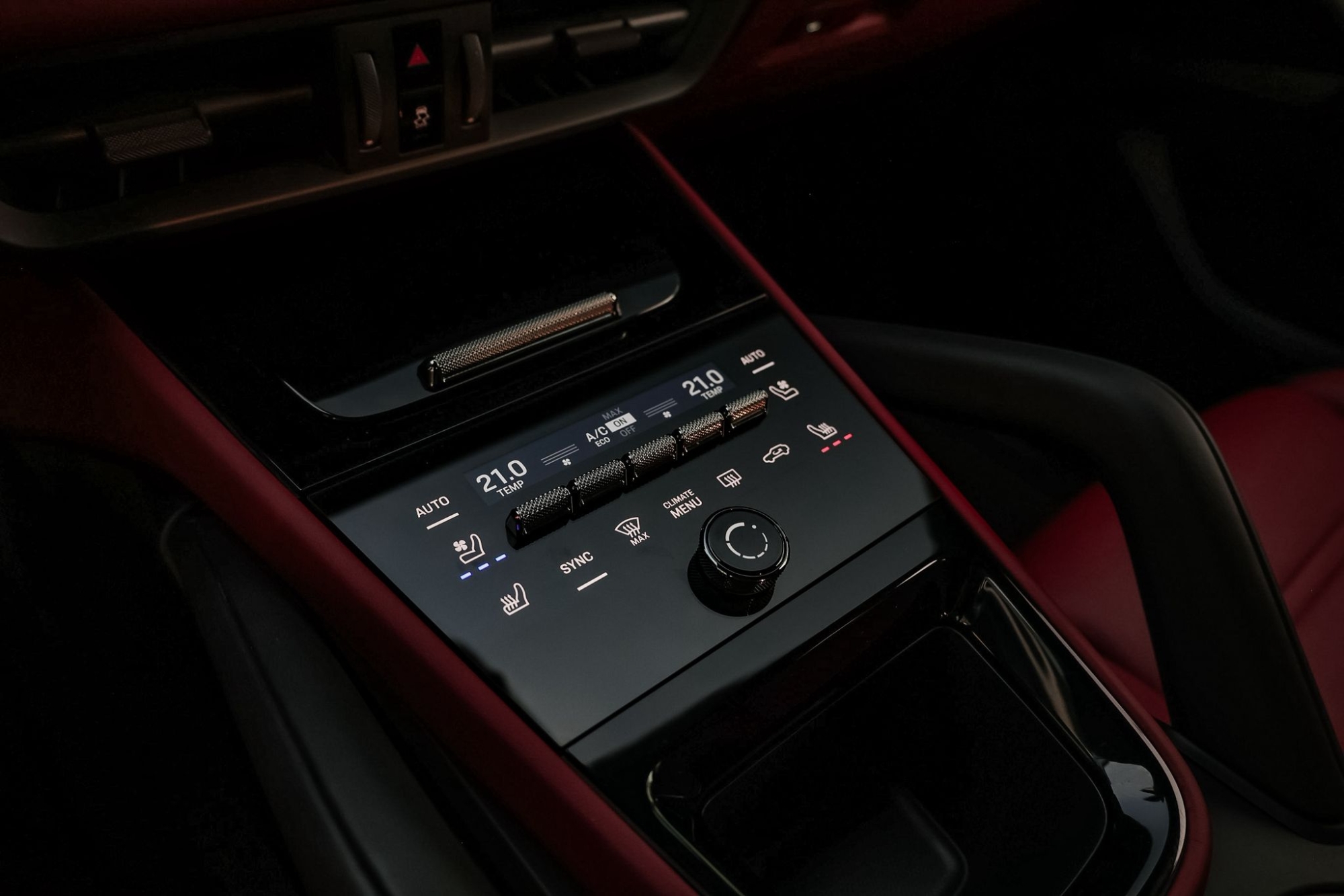 PORSCHE CAYENNE TURBO E-HYBRID COUPE