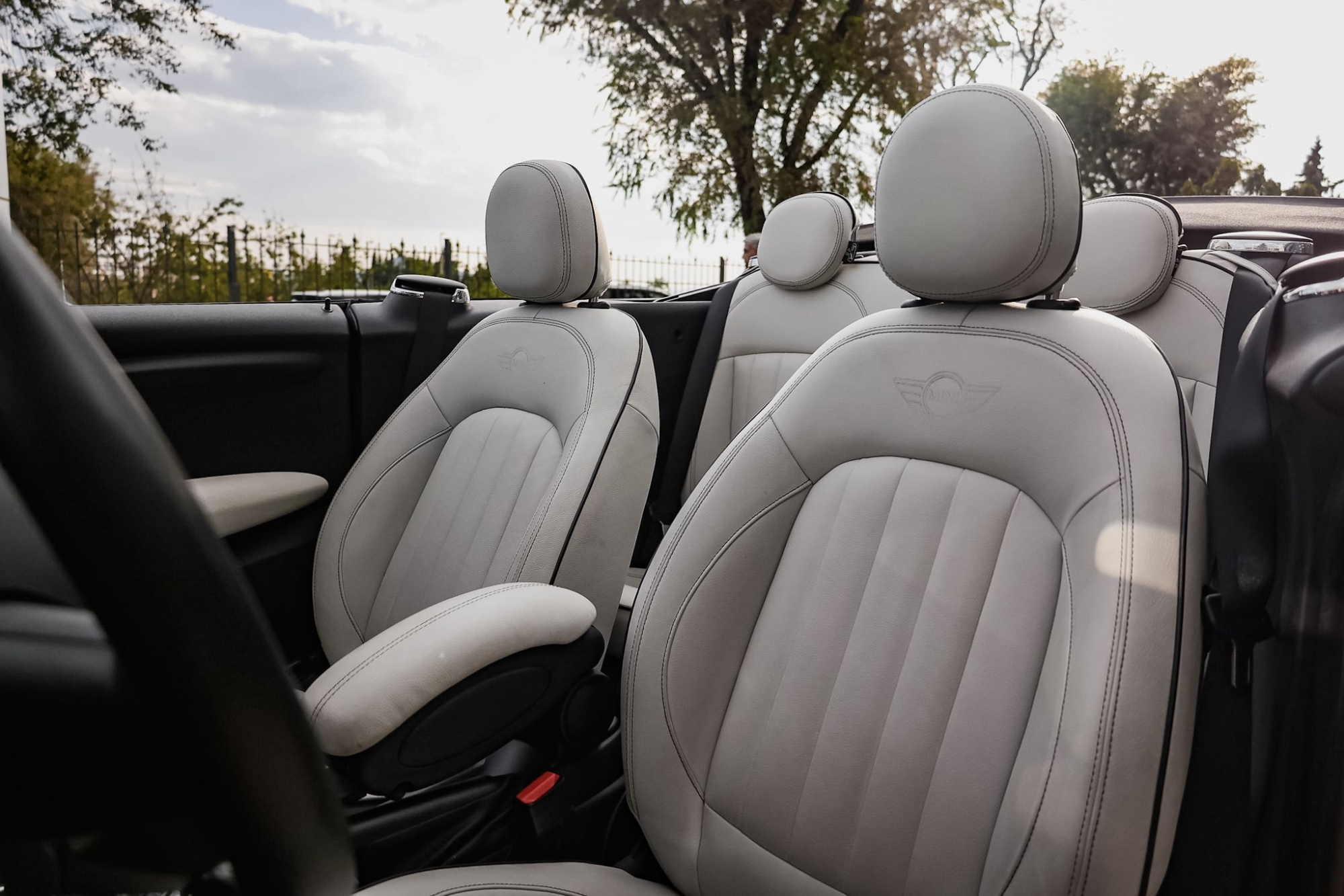 MINI COOPER CABRIO
