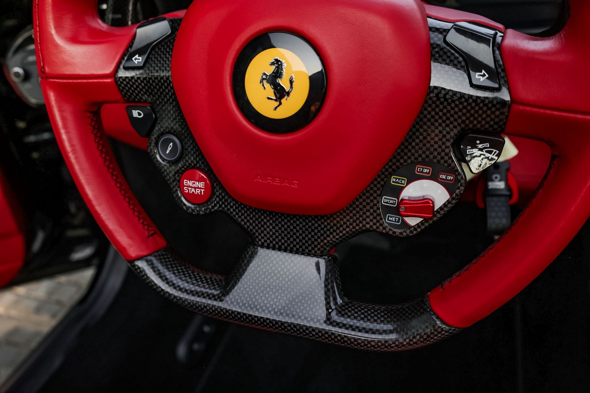 FERRARI 458 SPIDER