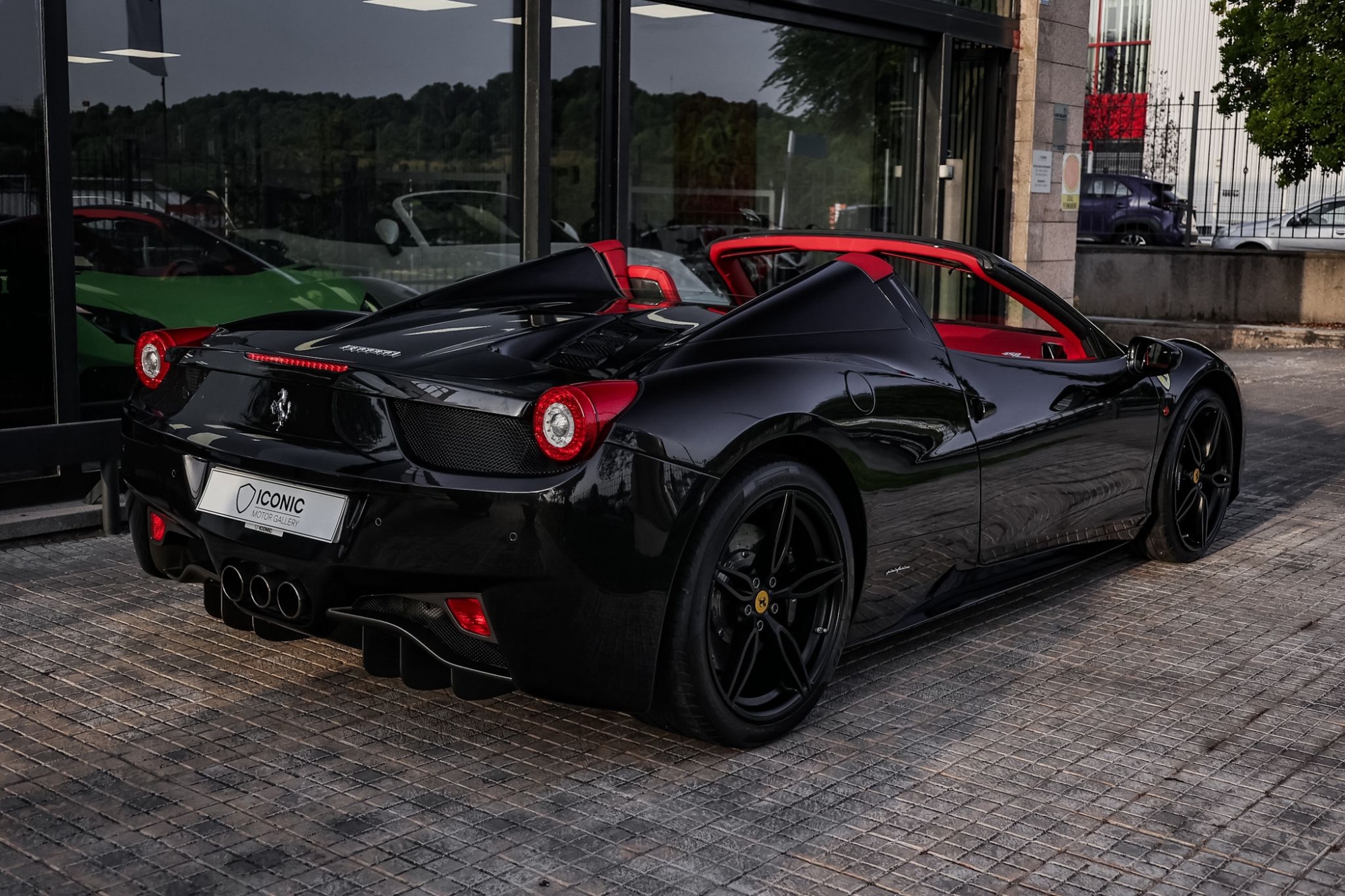 FERRARI 458 SPIDER