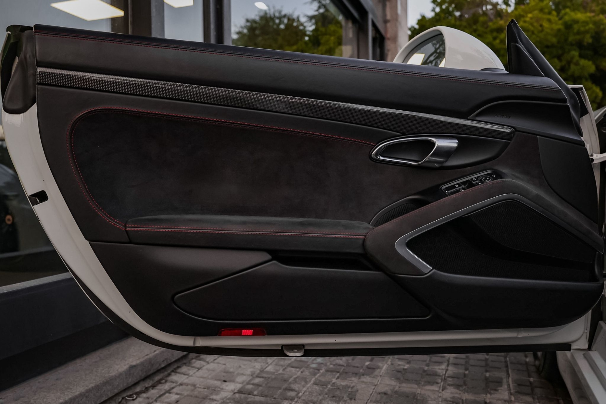 PORSCHE BOXSTER GTS