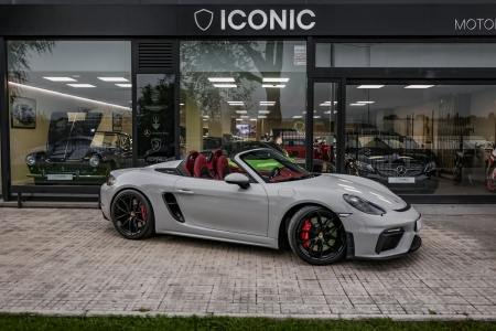 PORSCHE 718 SPYDER