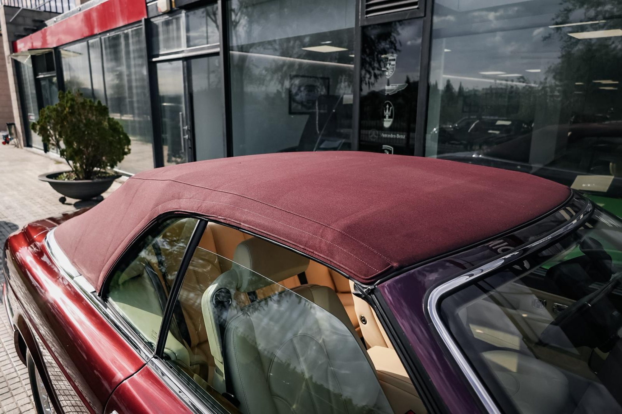 ROLLS-ROYCE CORNICHE