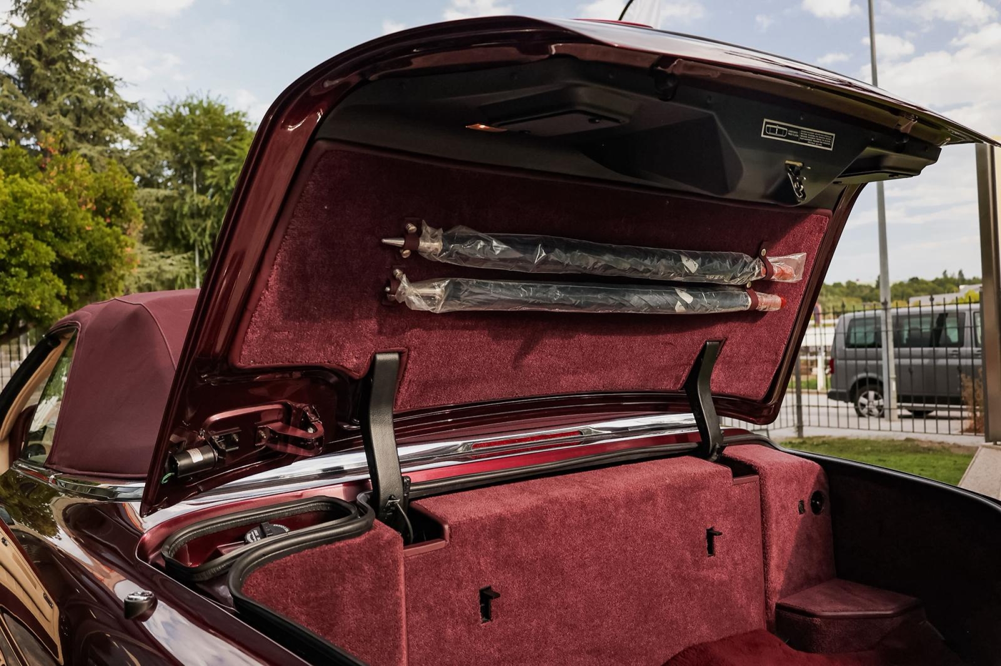 ROLLS-ROYCE CORNICHE