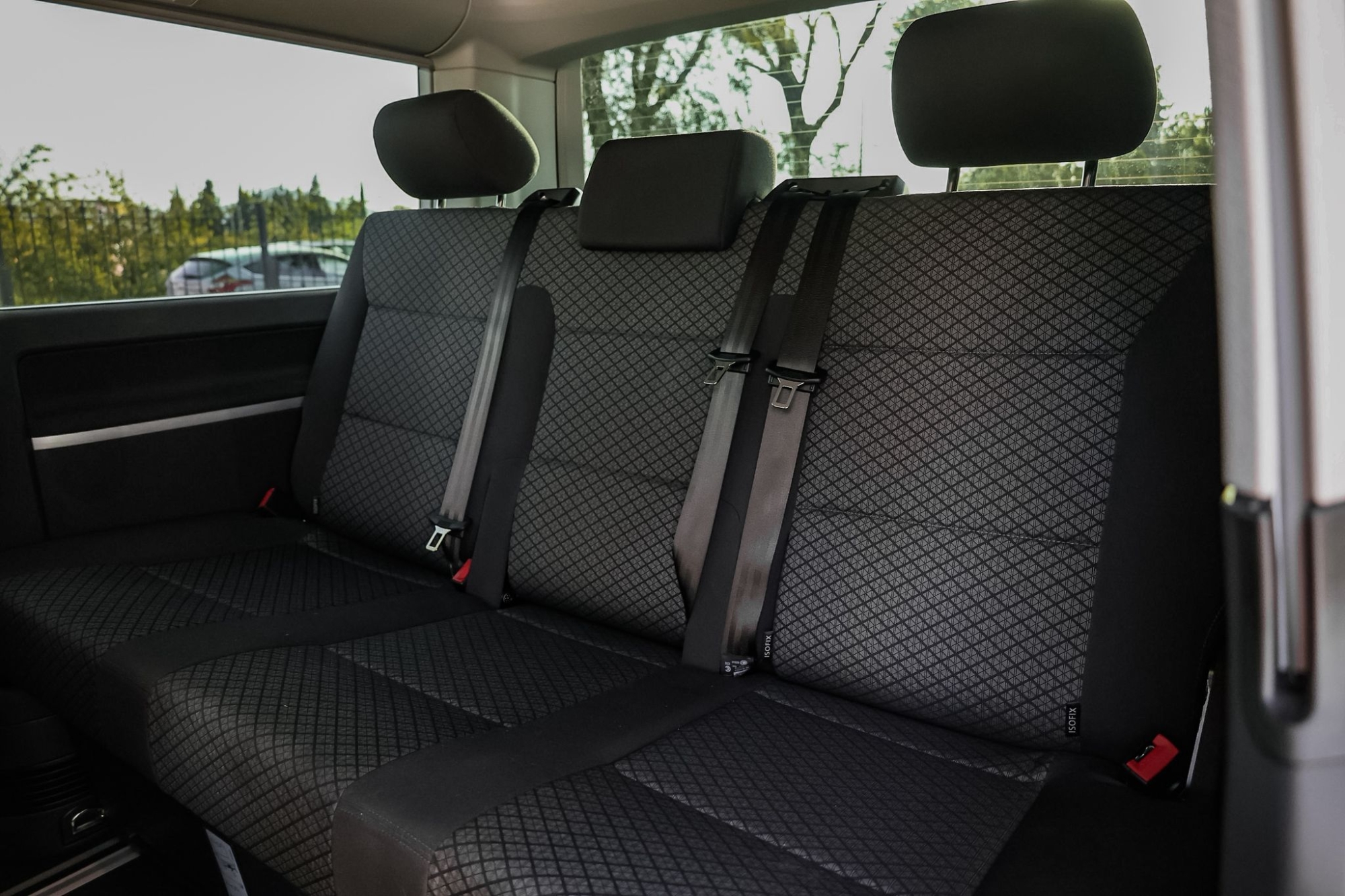 VOLKSWAGEN CALIFORNIA BEACH