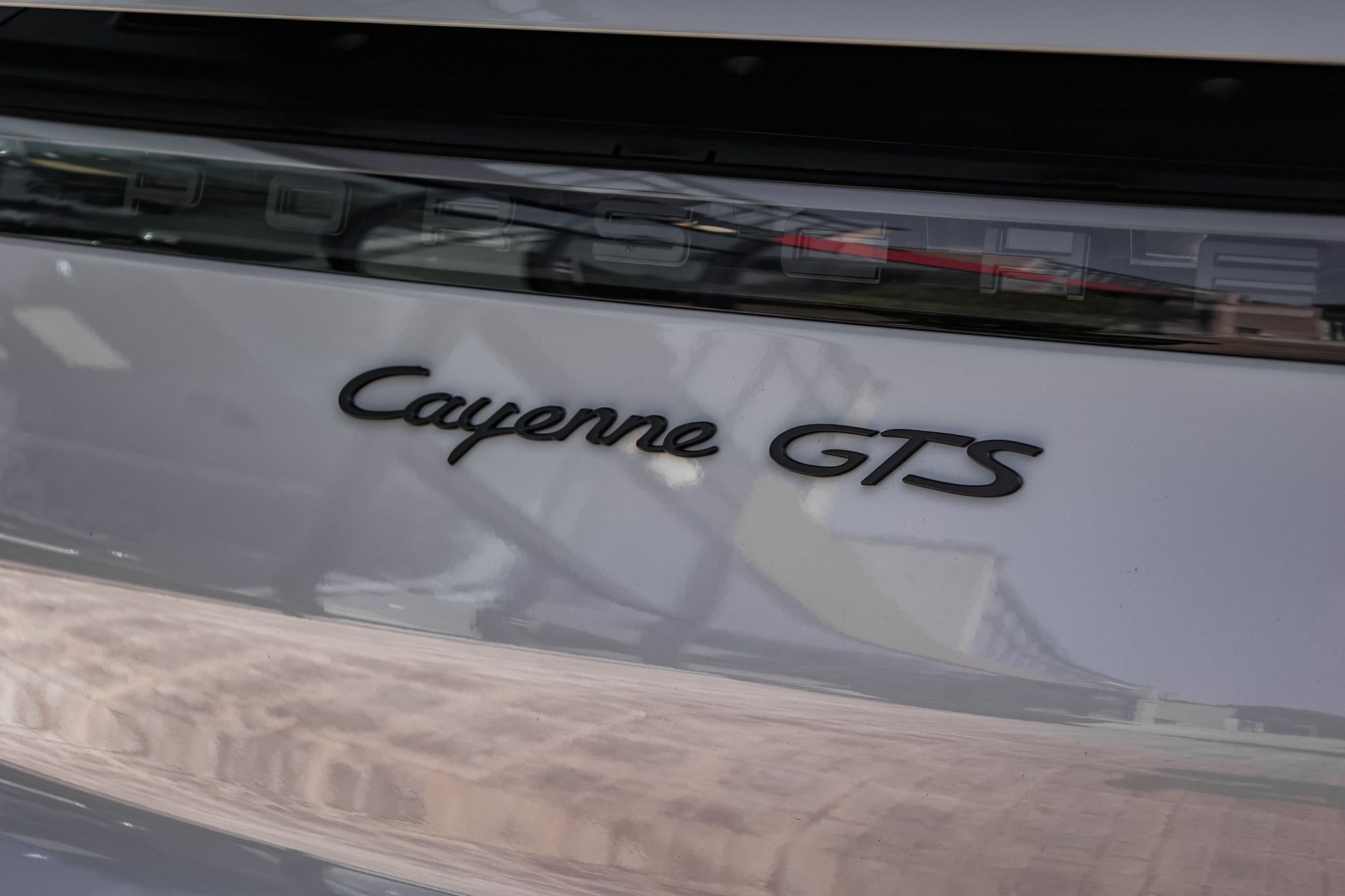PORSCHE CAYENNE COUPE GTS