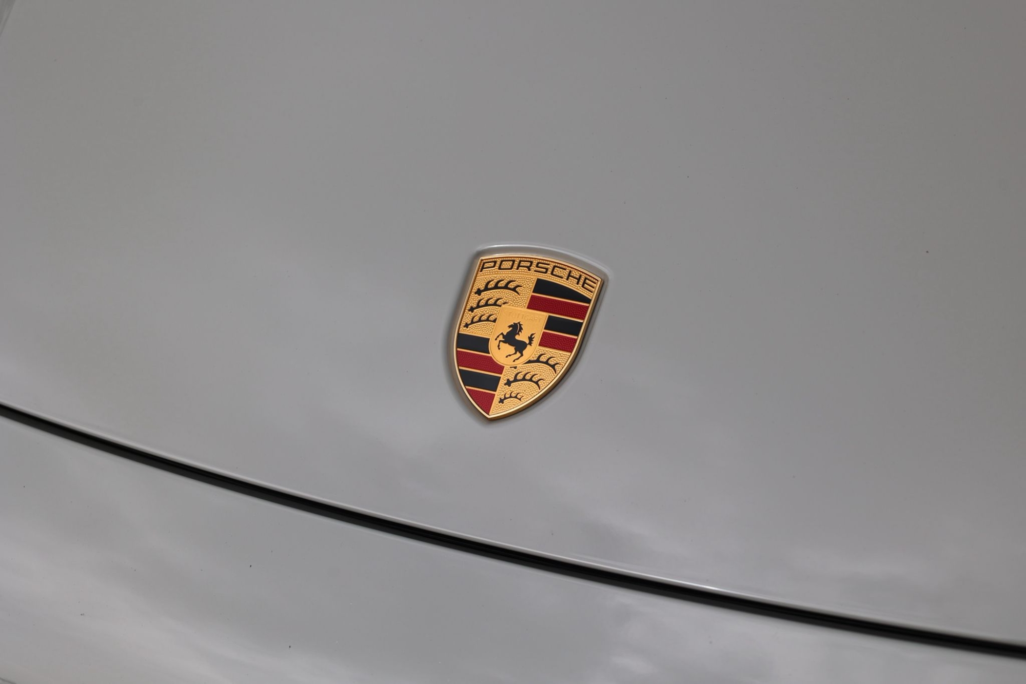 PORSCHE CAYENNE COUPE GTS