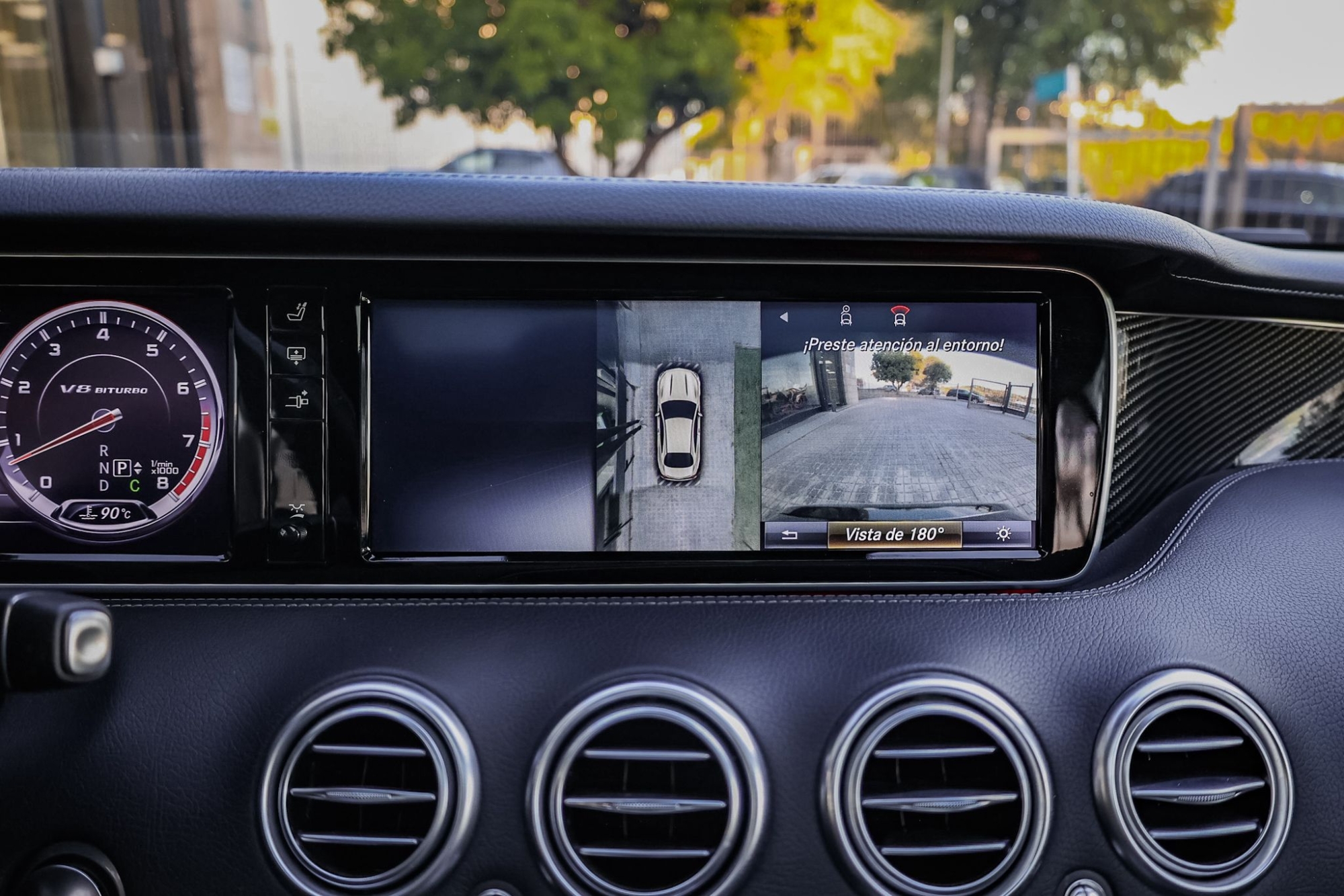 MERCEDES-BENZ AMG S63 4MATIC