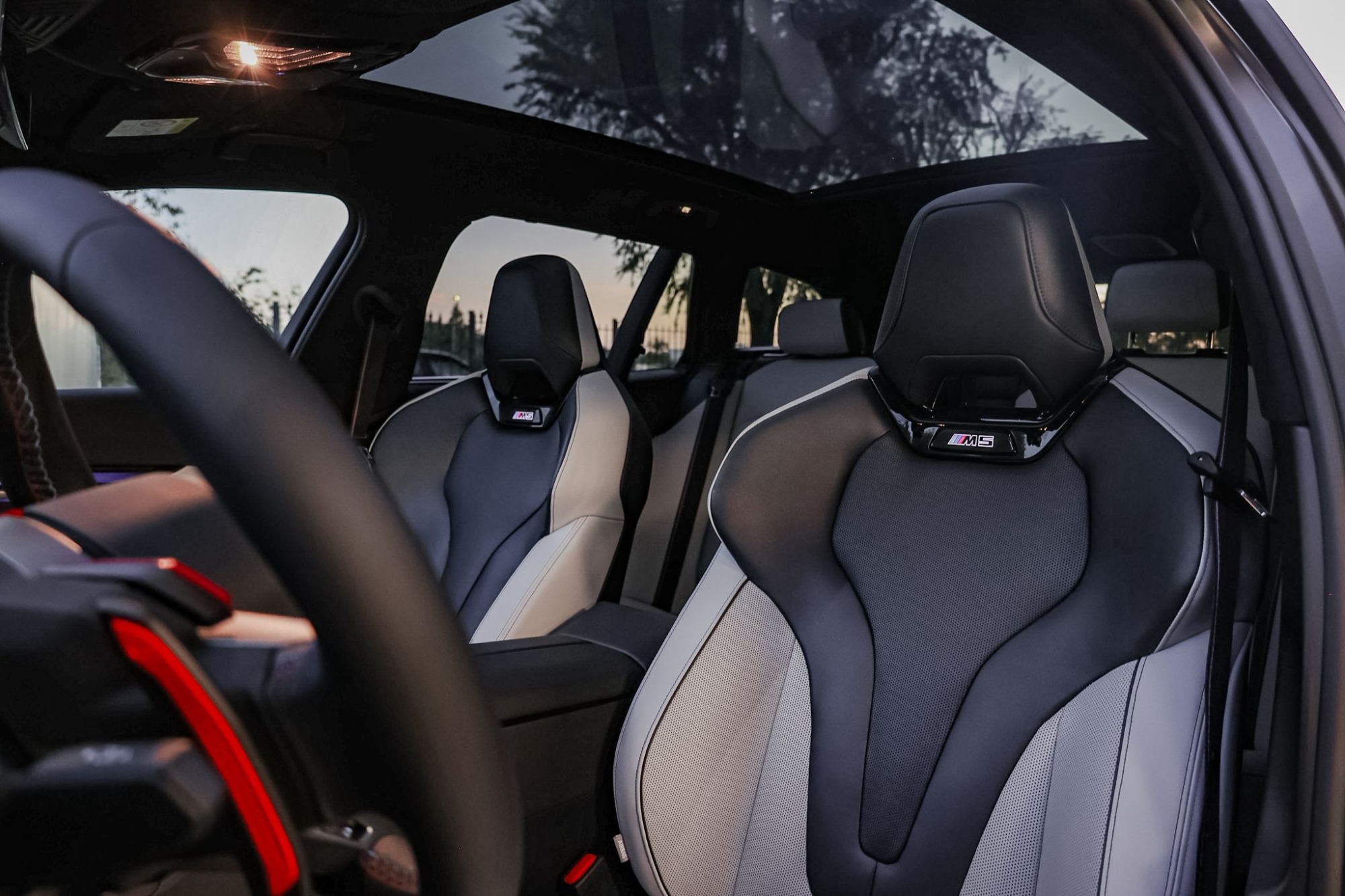 BMW M5 TOURING