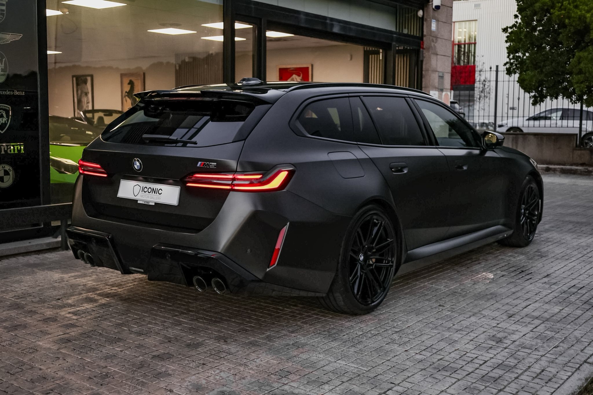 BMW M5 TOURING